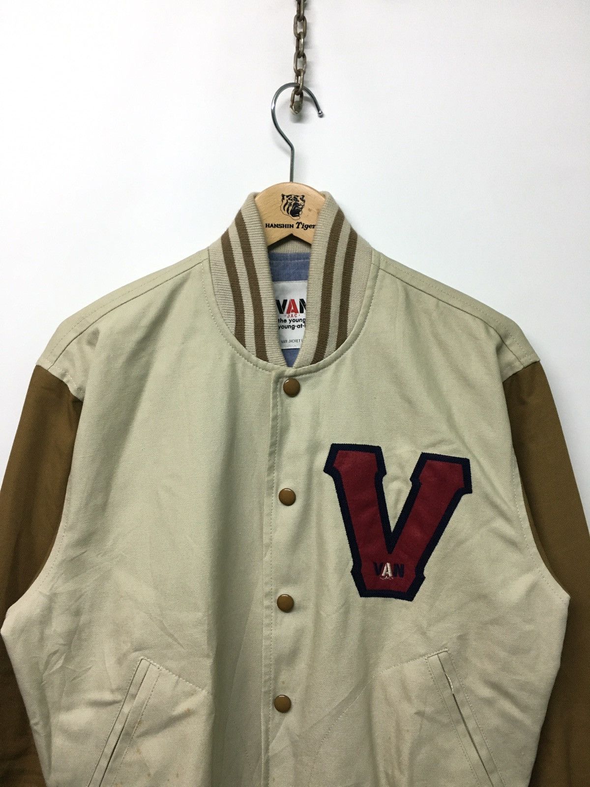 Japanese Brand Japanes brand Vans jac varsitiy jacket Size US M / EU 48-50 / 2 - 5 Thumbnail