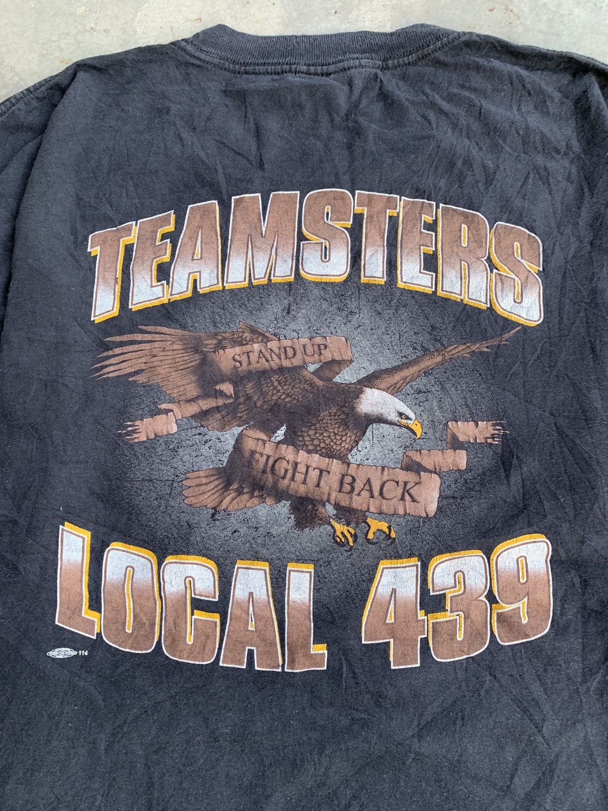 Vintage Vintage 90s Oversized Team Local 439 American Eagle Tshirt Size US XXL / EU 58 / 5 - 2 Thumbnail