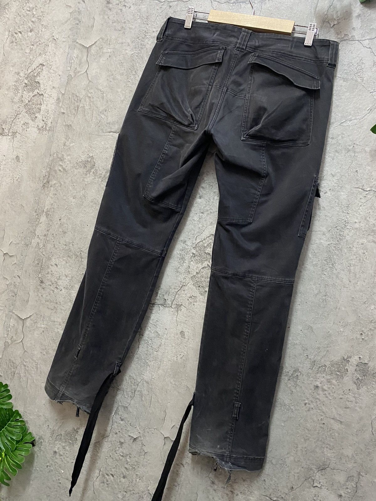 Designer × Japanese Brand WD Japan Flared Tactical Bondage Faded Valvet Cargo Pants Size US 31 - 14 Thumbnail