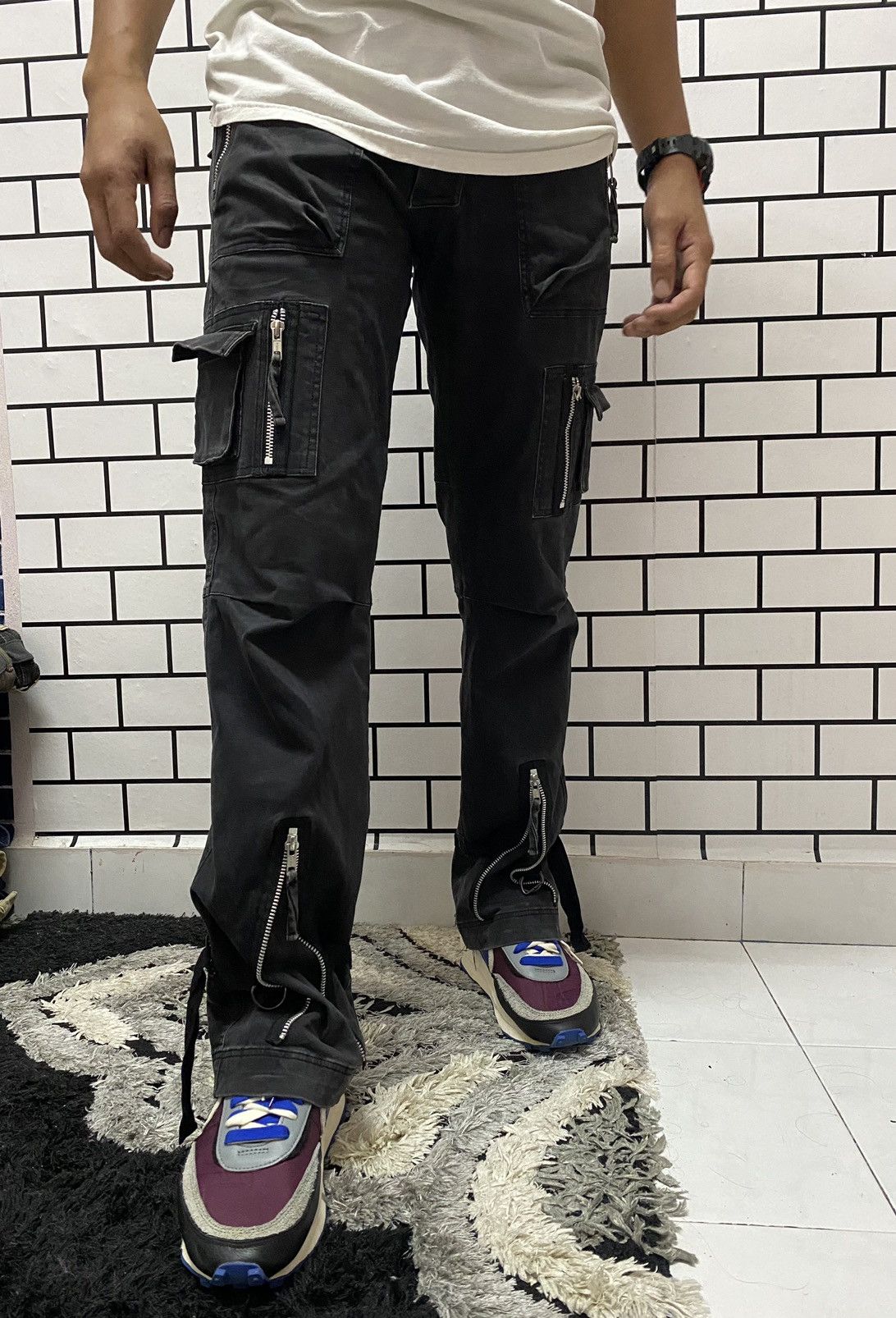 Designer × Japanese Brand WD Japan Flared Tactical Bondage Faded Valvet Cargo Pants Size US 31 - 22 Thumbnail
