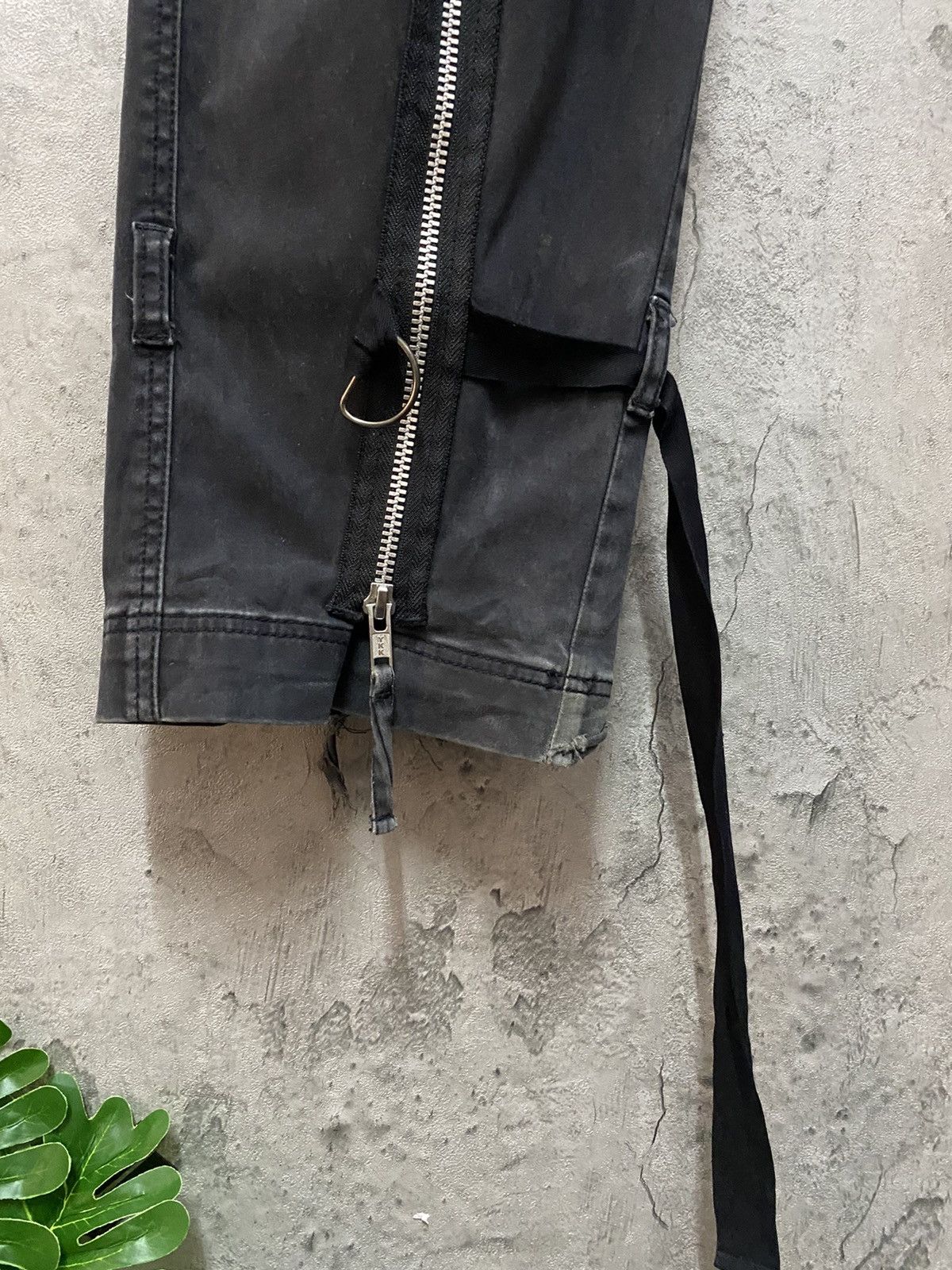 Designer × Japanese Brand WD Japan Flared Tactical Bondage Faded Valvet Cargo Pants Size US 31 - 13 Thumbnail