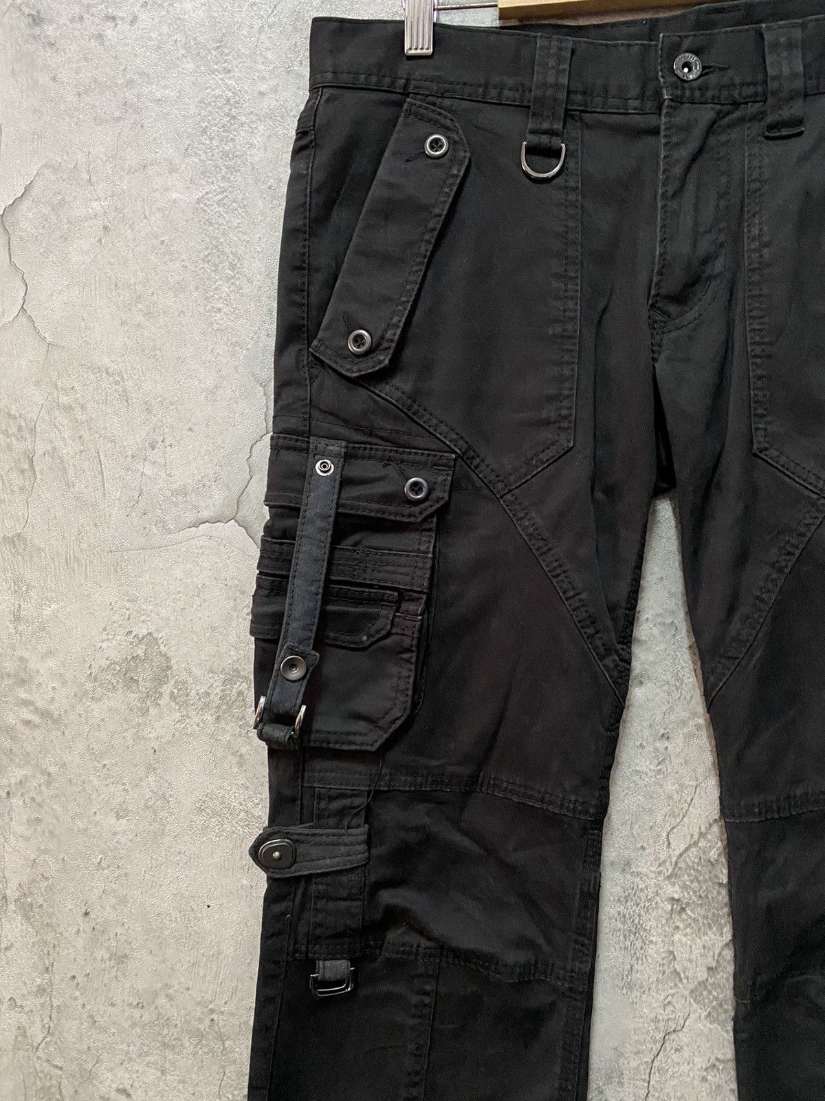 Designer × HIDEAWAYS × Japanese Brand Hideaways Japan Tactical Bondage Utility Flared Cargo Pants Size US 31 - 8 Thumbnail