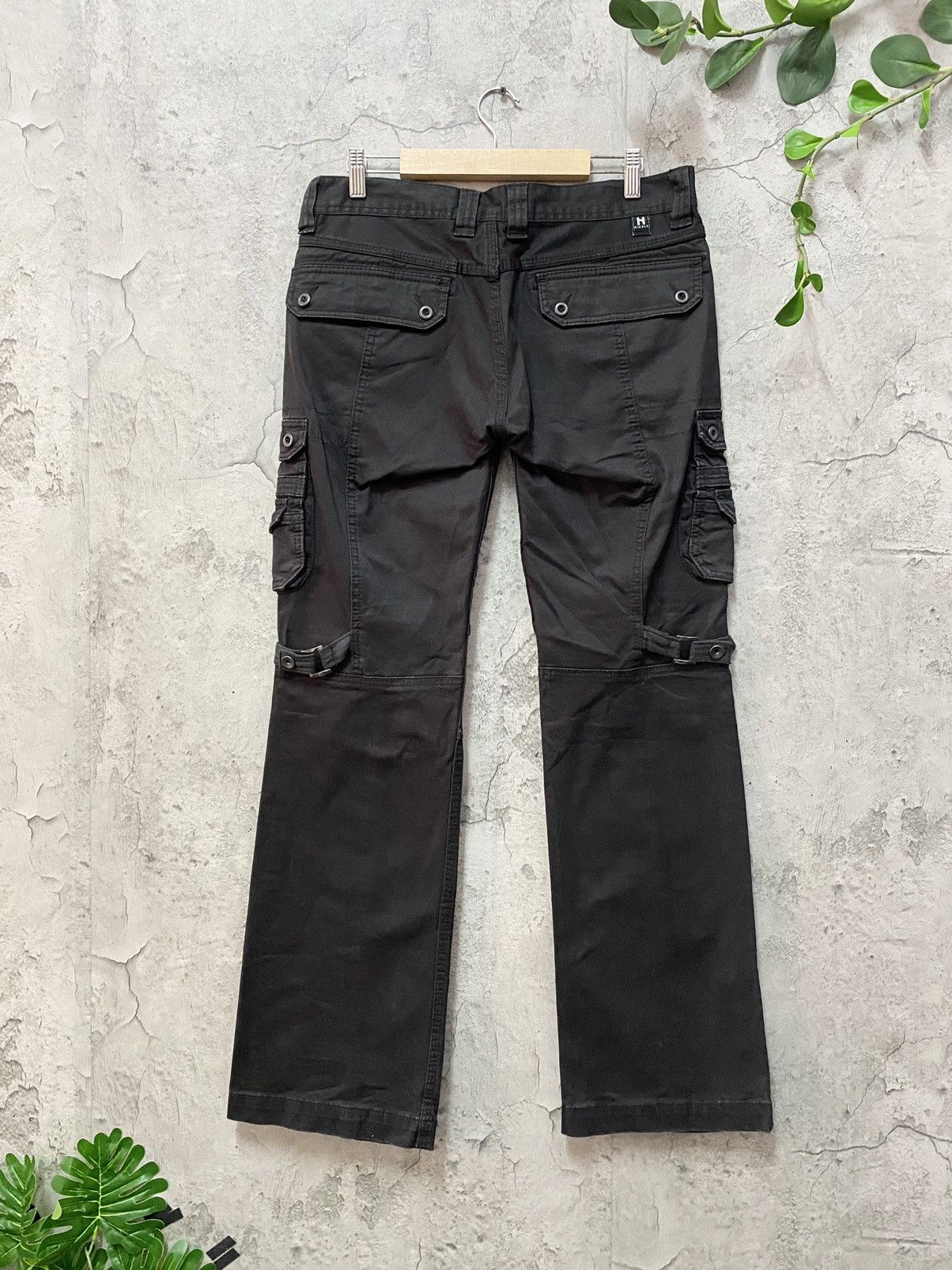 Designer × HIDEAWAYS × Japanese Brand Hideaways Japan Tactical Bondage Utility Flared Cargo Pants Size US 31 - 9 Thumbnail
