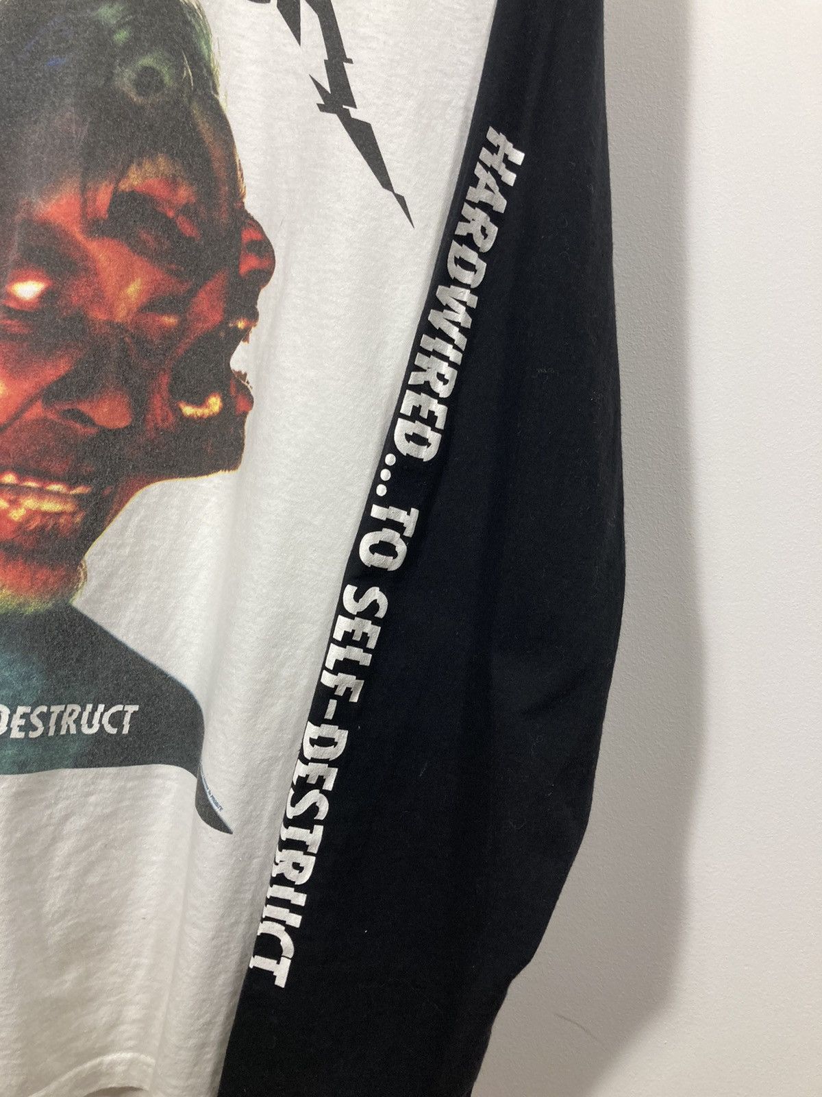 Band Tees × Metallica Metallica Long Sleeve Scales Vintage Retro T-Shirt Tee Size US XL / EU 56 / 4 - 2 Thumbnail