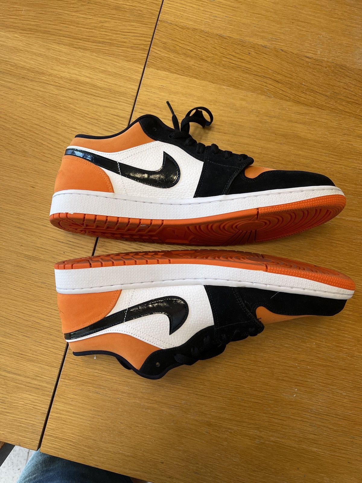 Nike Nike Air Jordan 1 Low Shattered Backboard Size 13 Size US 13 / EU 46 - 5 Thumbnail