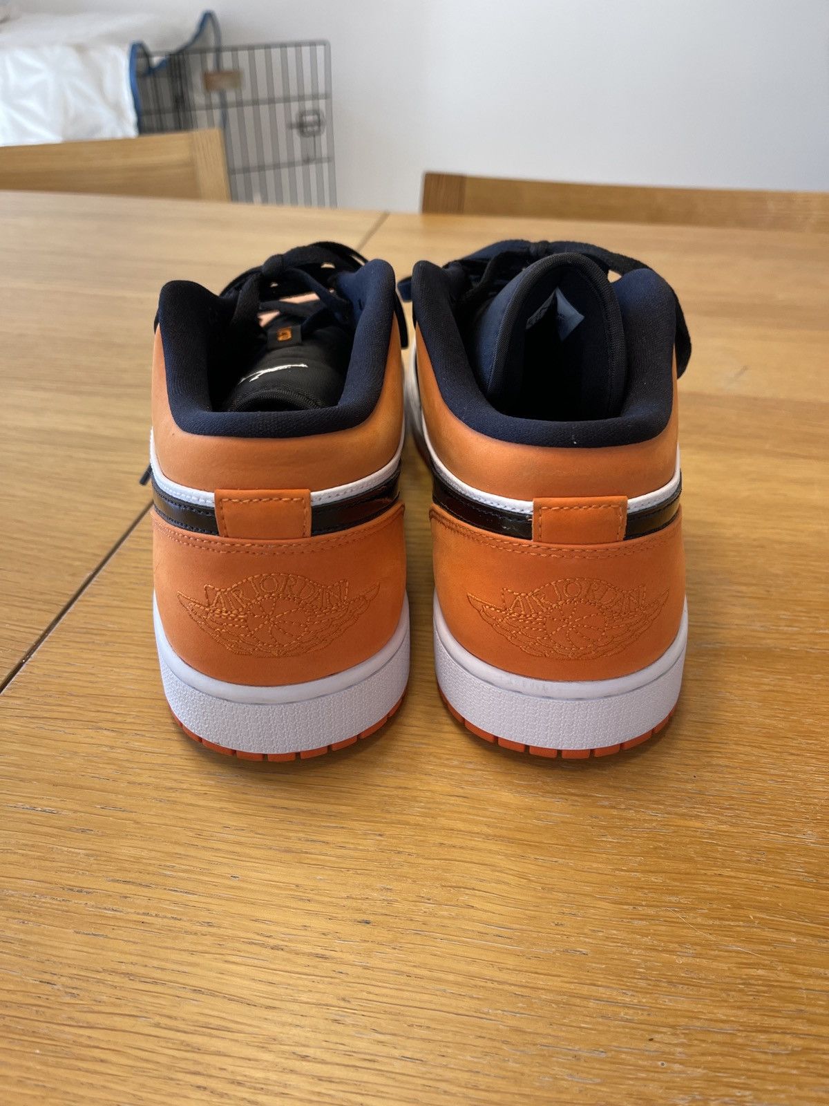 Nike Nike Air Jordan 1 Low Shattered Backboard Size 13 Size US 13 / EU 46 - 3 Thumbnail