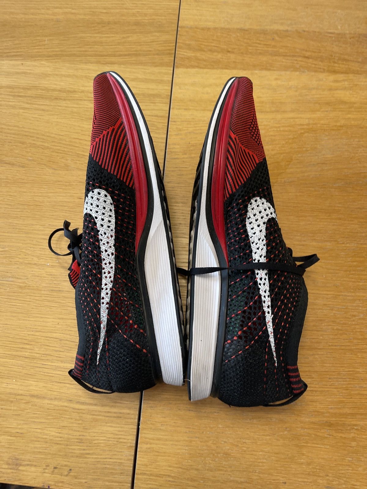 Nike Nike Flyknit Racer University Red 2013 Size 14 Size US 14 / EU 47 - 5 Thumbnail