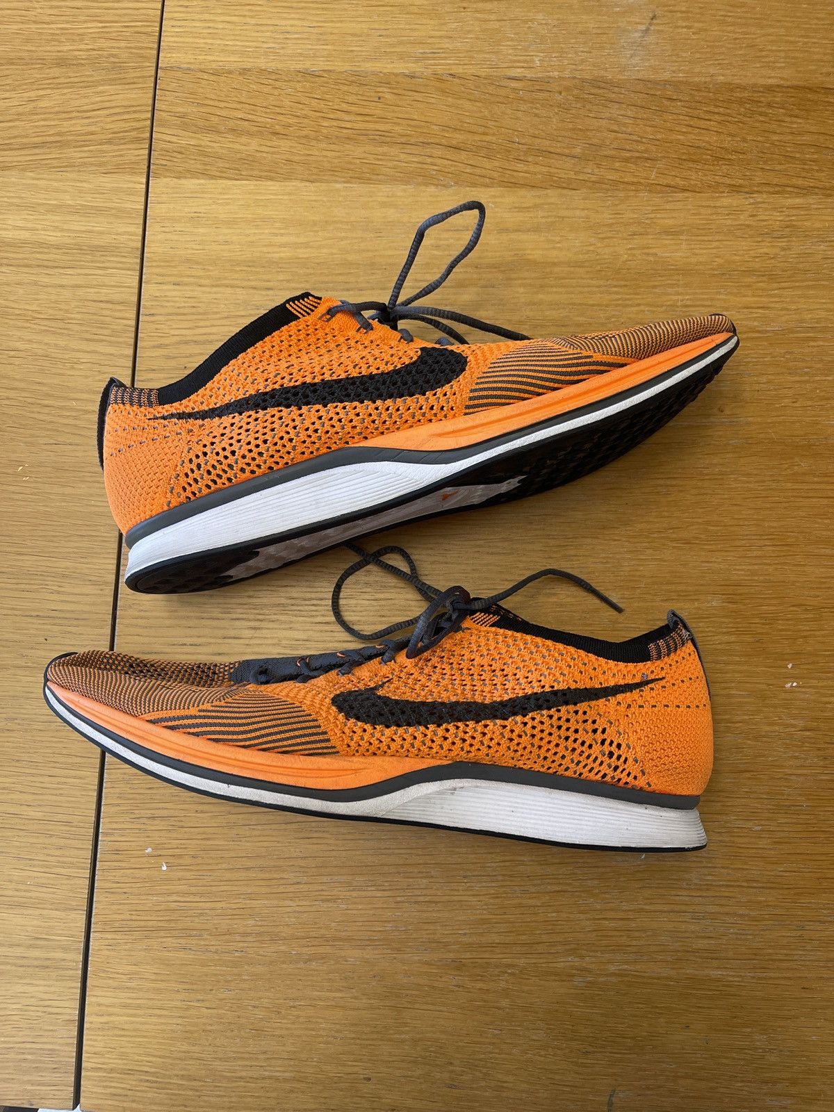 Nike Nike Flyknit Racer Total Orange 2012 Size 14 Size US 14 / EU 47 - 4 Thumbnail