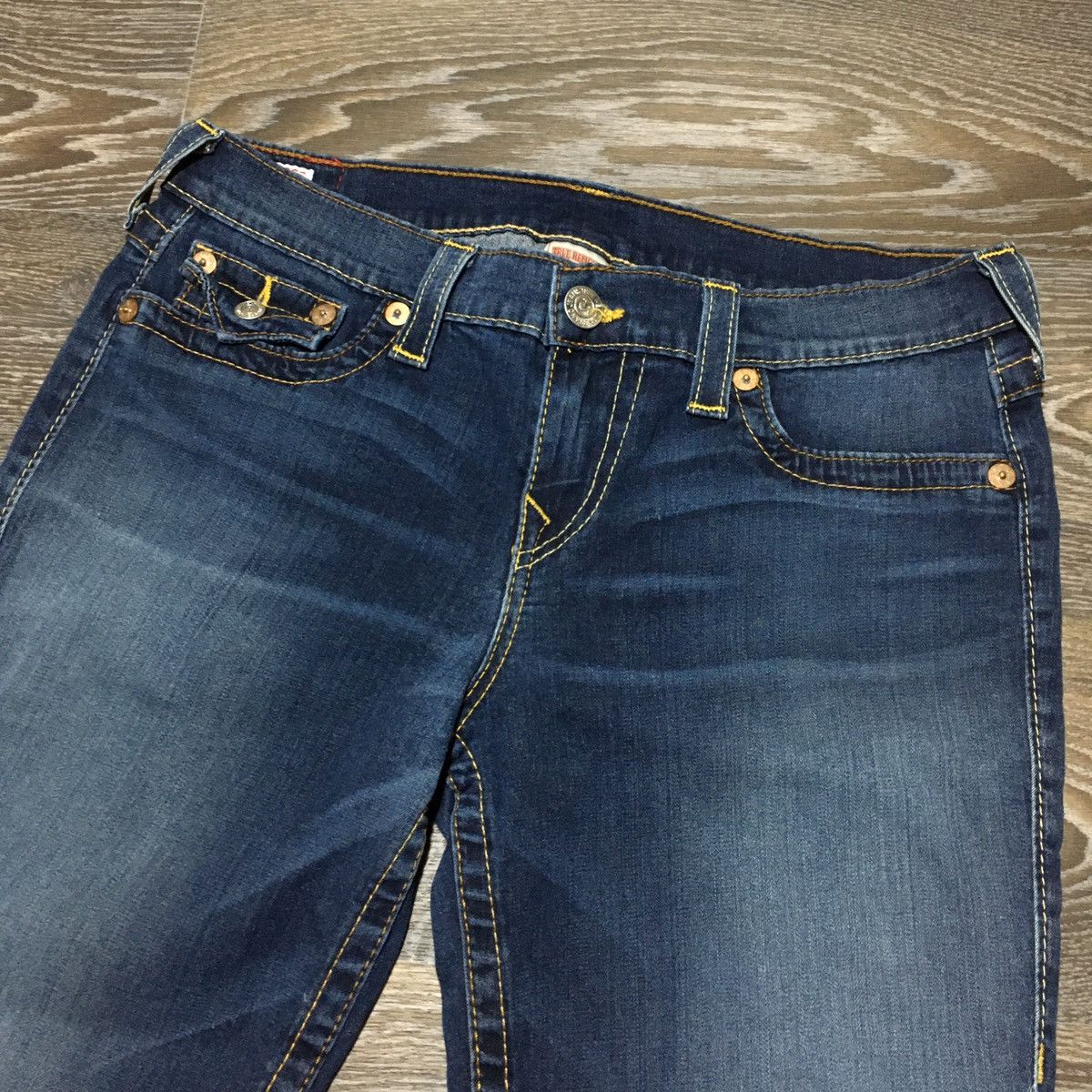 True Religion Women’s TRUE RELIGION Embroidery Slim Fit Jeans Size 32" / US 10 / IT 46 - 4 Thumbnail