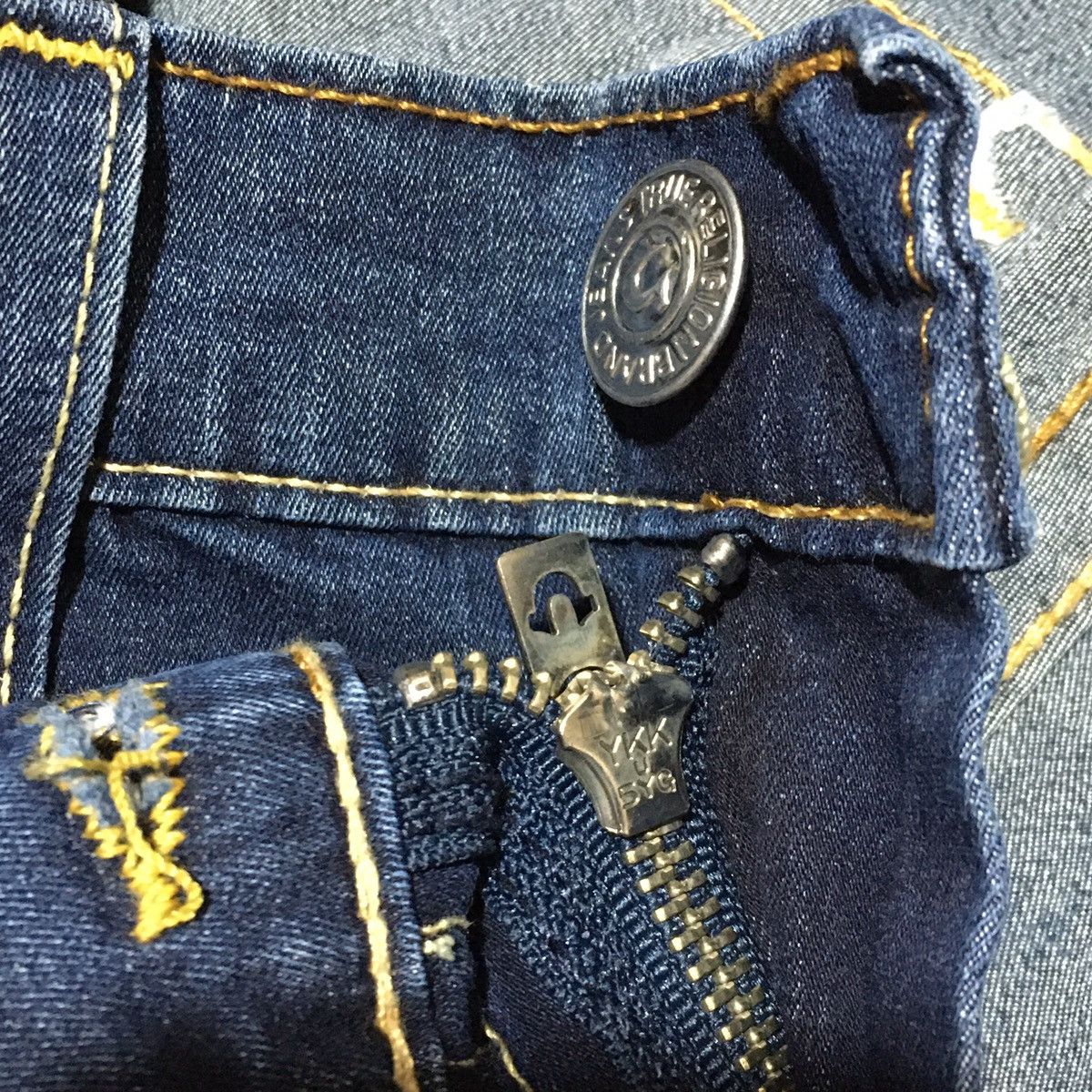 True Religion Women’s TRUE RELIGION Embroidery Slim Fit Jeans Size 32" / US 10 / IT 46 - 7 Thumbnail