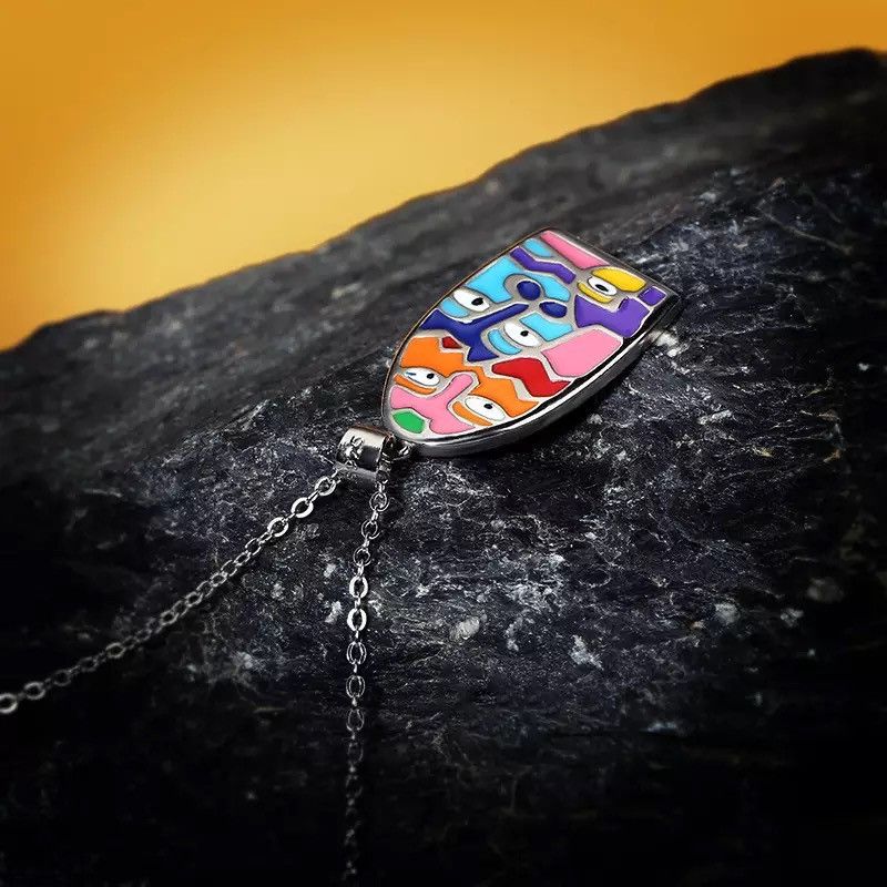 Jewelry Creative Exquisite Expression Face Pendant Necklace Size ONE SIZE - 3 Thumbnail