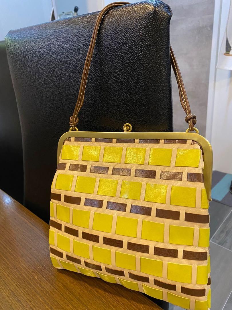 Miu Miu Vintage Miu Miu bag/ purse Size ONE SIZE - 2 Thumbnail