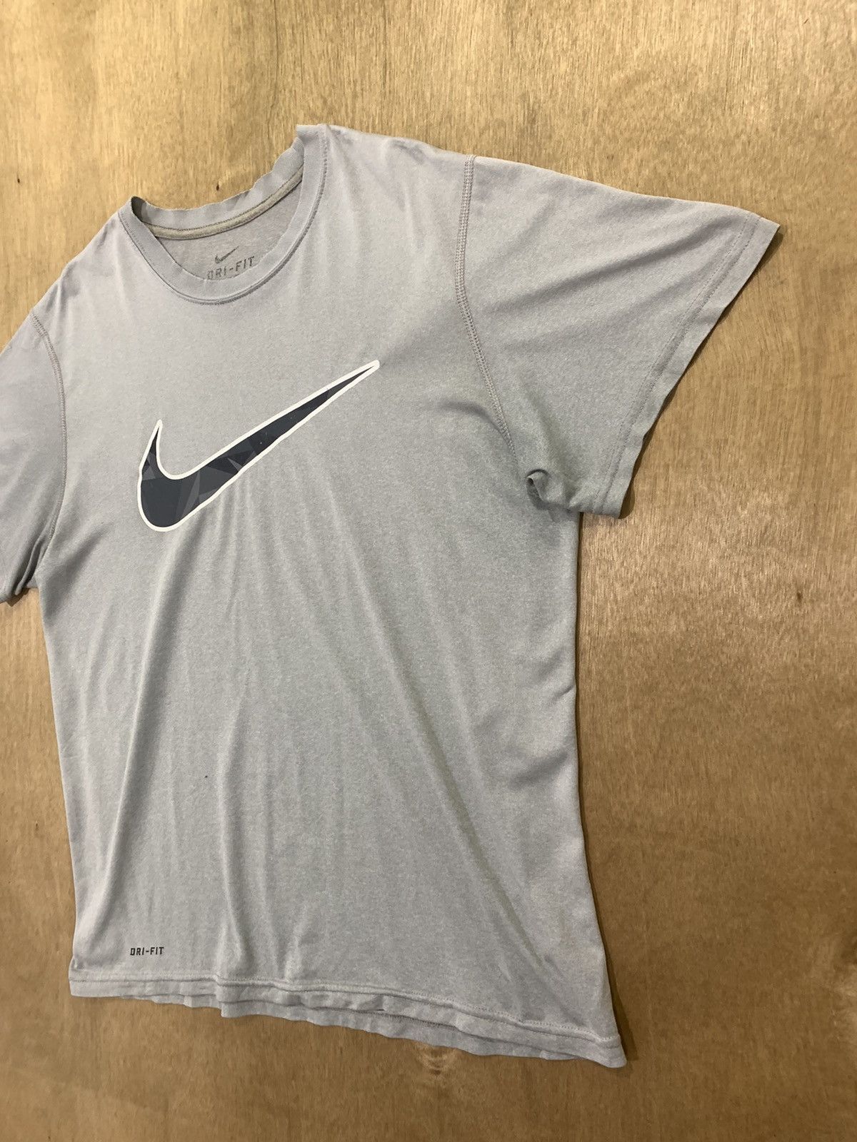 Nike × Sports Specialties NIKE Swoosh CenterLogo Elastic Training Soccer Jersey Shirt Size M / US 6-8 / IT 42-44 - 6 Thumbnail