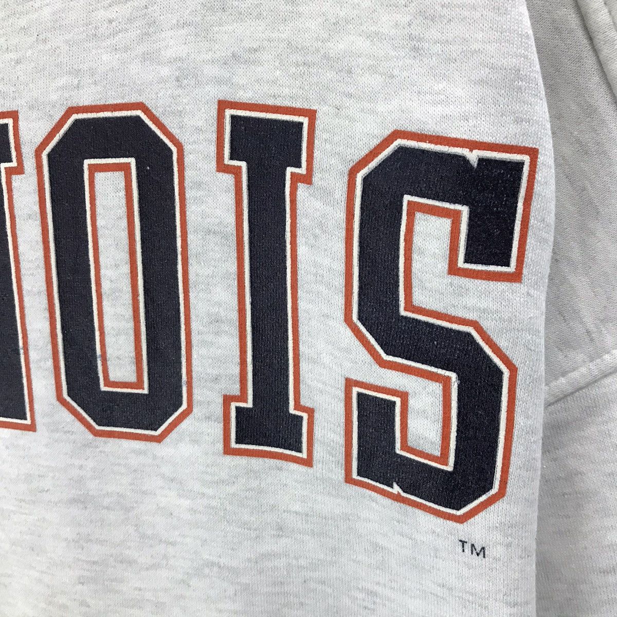 Vintage Vintage ILLINOIS Sweatshirt Pullover Jumper University Size US XL / EU 56 / 4 - 5 Thumbnail
