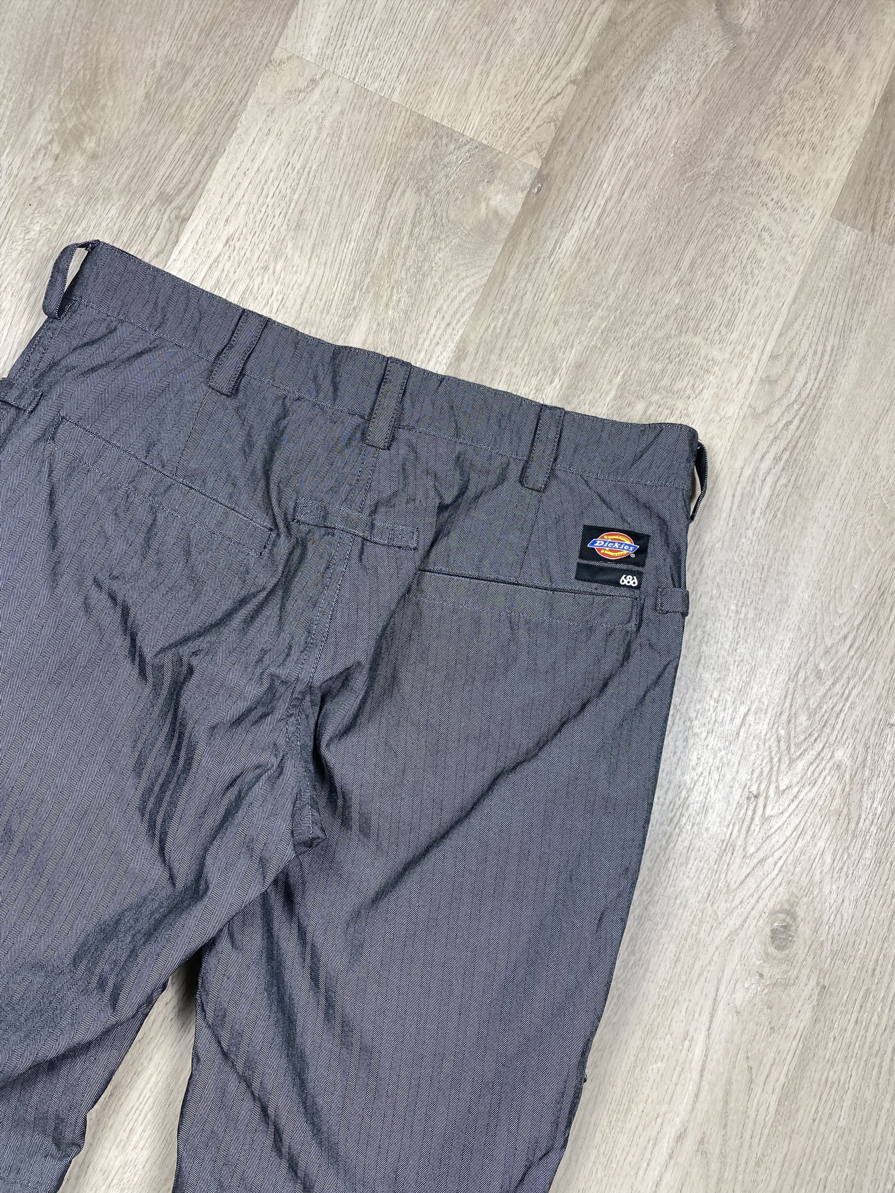 686 × Dickies Dickies 686 Vintage Ski Pants Snowboard Size 28" / US 6 / IT 42 - 2 Thumbnail