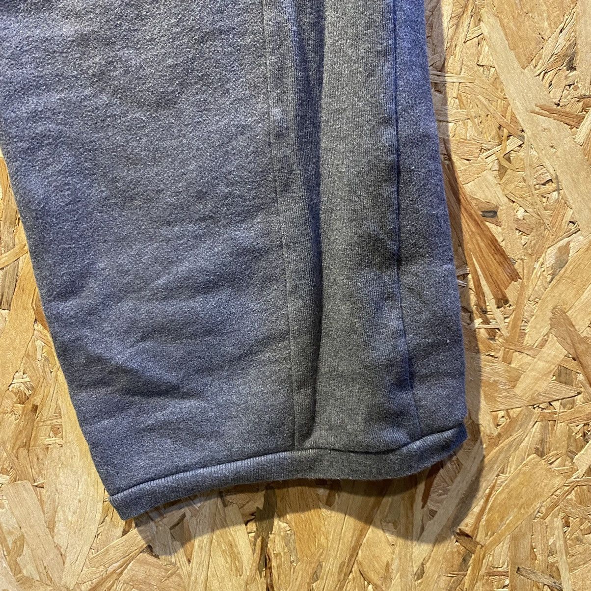 Bape RARE‼️A Bathing Ape College Logo Pocket Sweatpants Like New Size US 38 / EU 54 - 5 Thumbnail