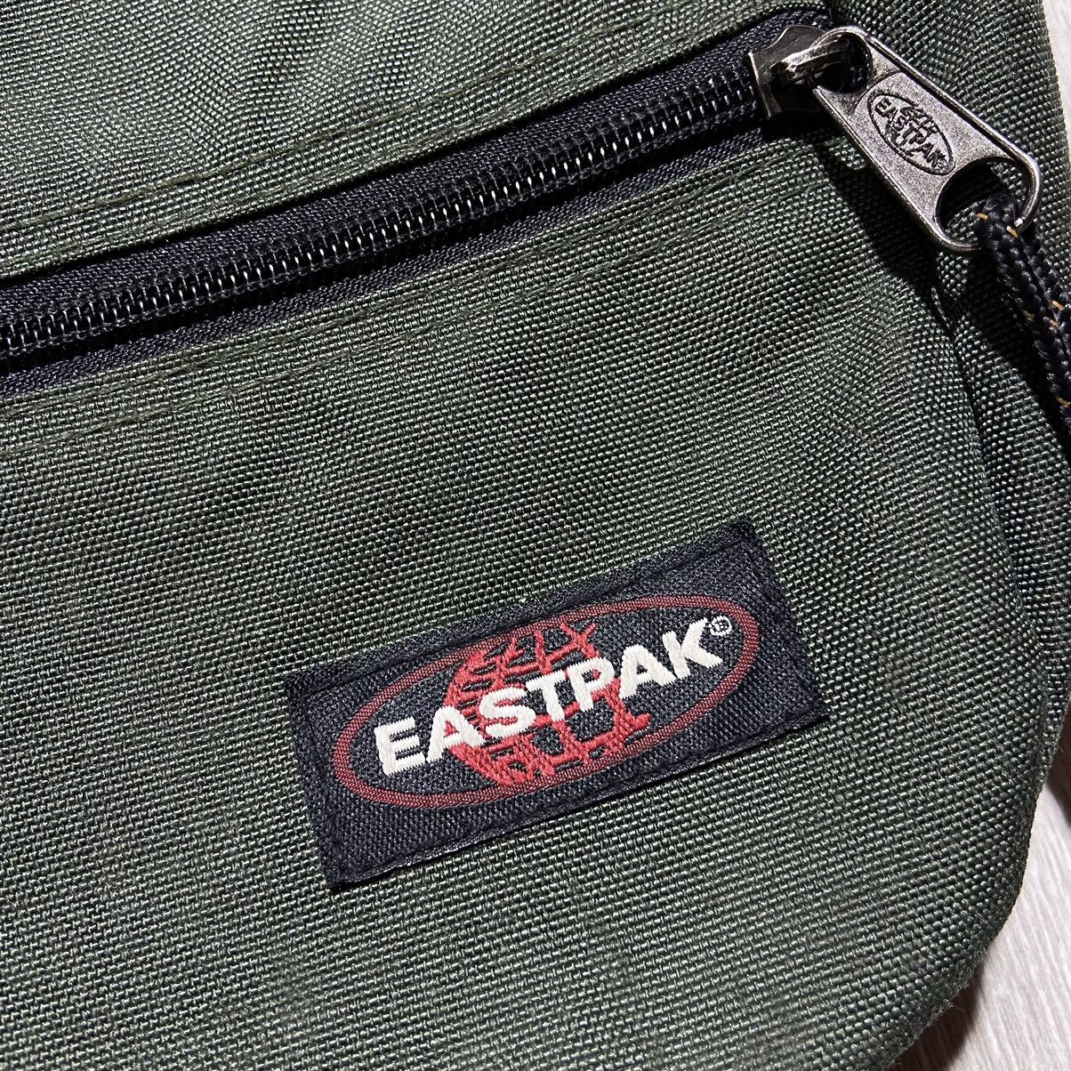 Eastpak × Vintage Vintage Eastpak Hype Shoulder Bag Gorpcore Size ONE SIZE - 3 Thumbnail