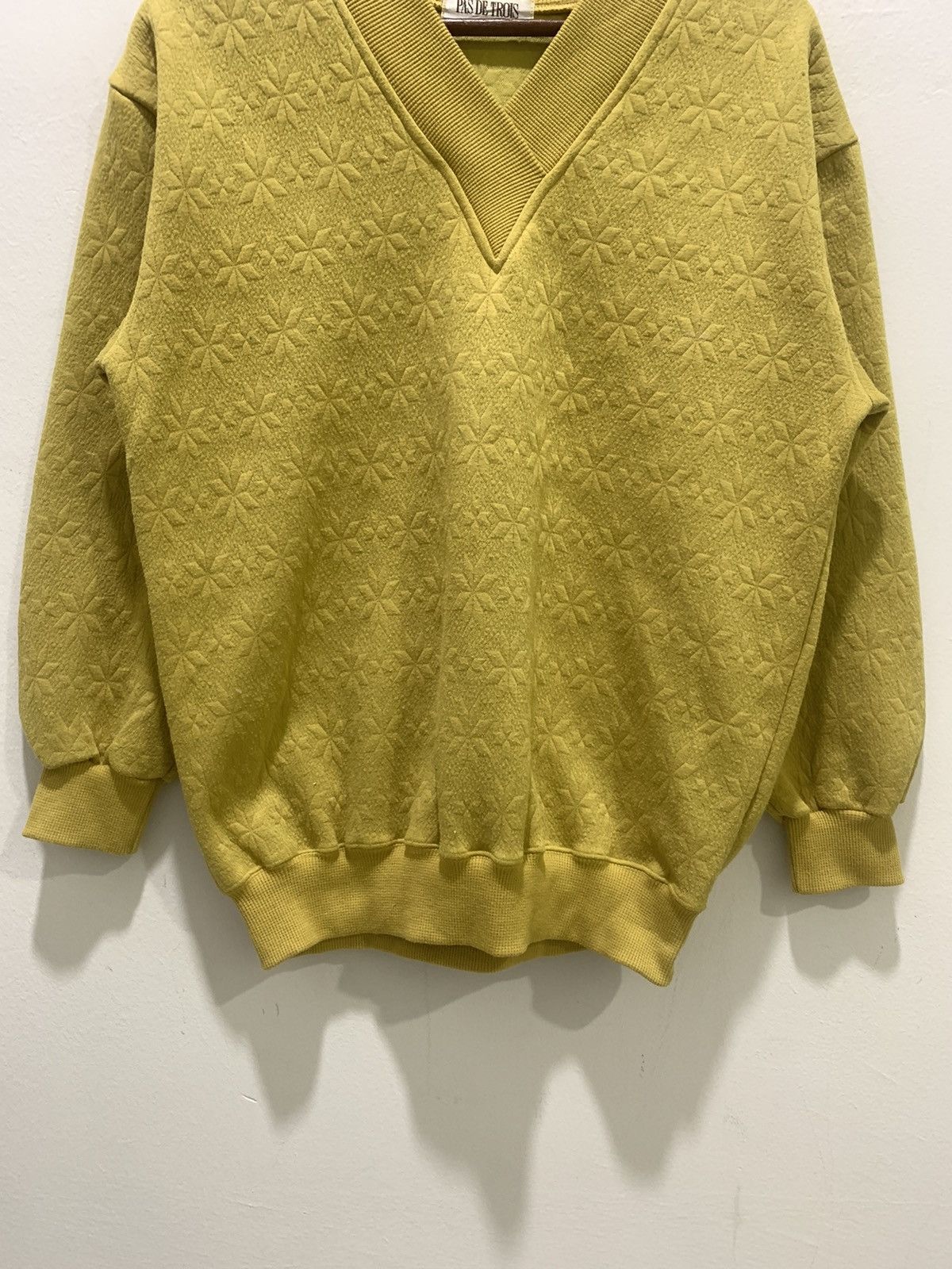 Aran Isles Knitwear × Designer × Pas De Faux PAS DE TROIS Vintage Snow Monogram Allover Jumper Sweater Size M / US 6-8 / IT 42-44 - 4 Thumbnail