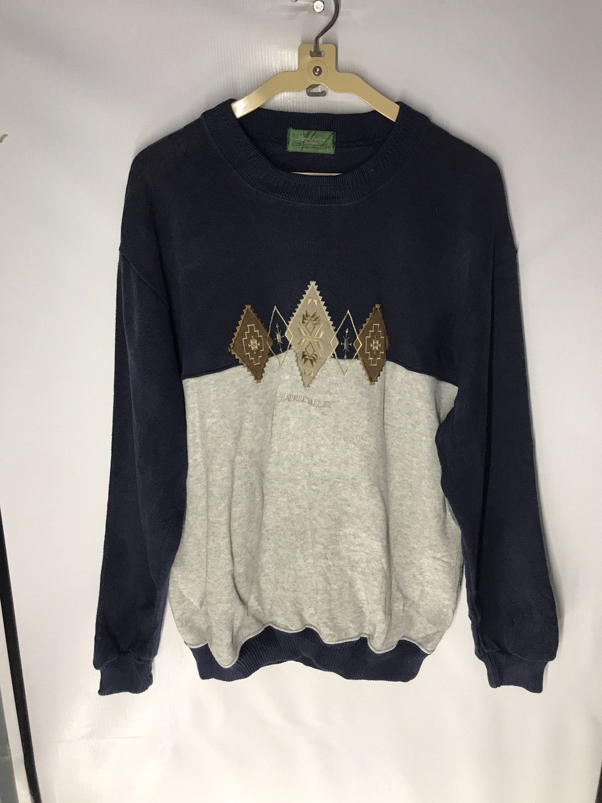 Vintage Laurel valley crewneck sweatshirt embroidered logo Size US M / EU 48-50 / 2 - 6 Thumbnail