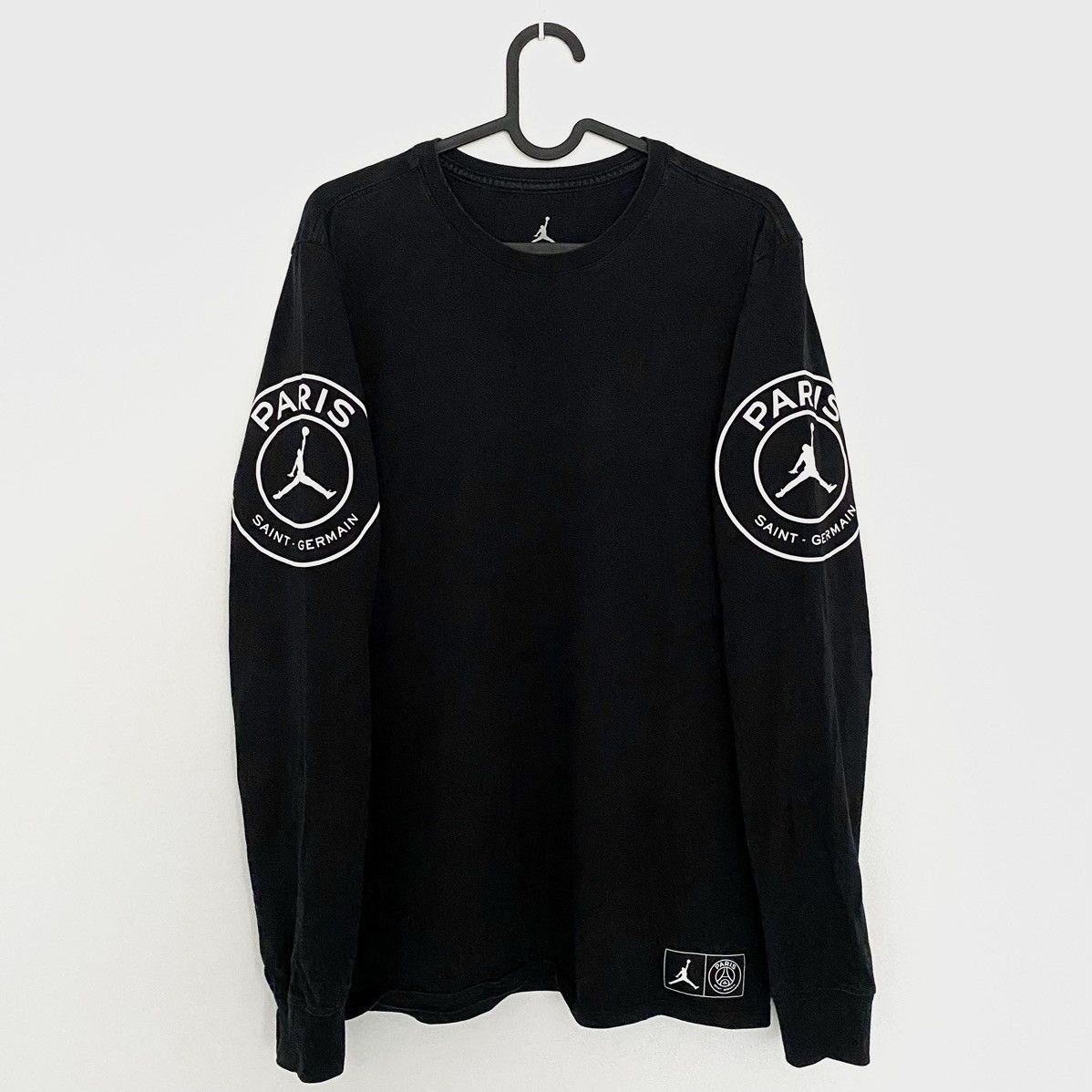 Jordan Brand × Nike PSG Paris Jordan Nike STMT Long-sleeve Black Logo Soccer Tee Size US M / EU 48-50 / 2 - 2 Thumbnail