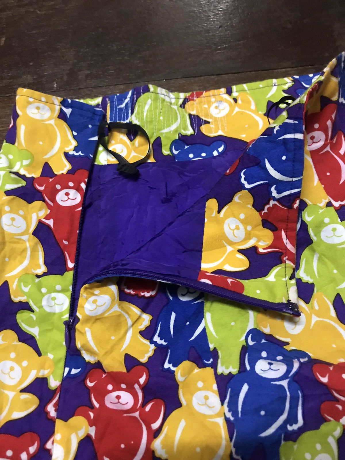 Hysteric Glamour × Japanese Brand Love hysteric glamour bear fullprint skirt Size 26" / US 2 / IT 38 - 11 Thumbnail