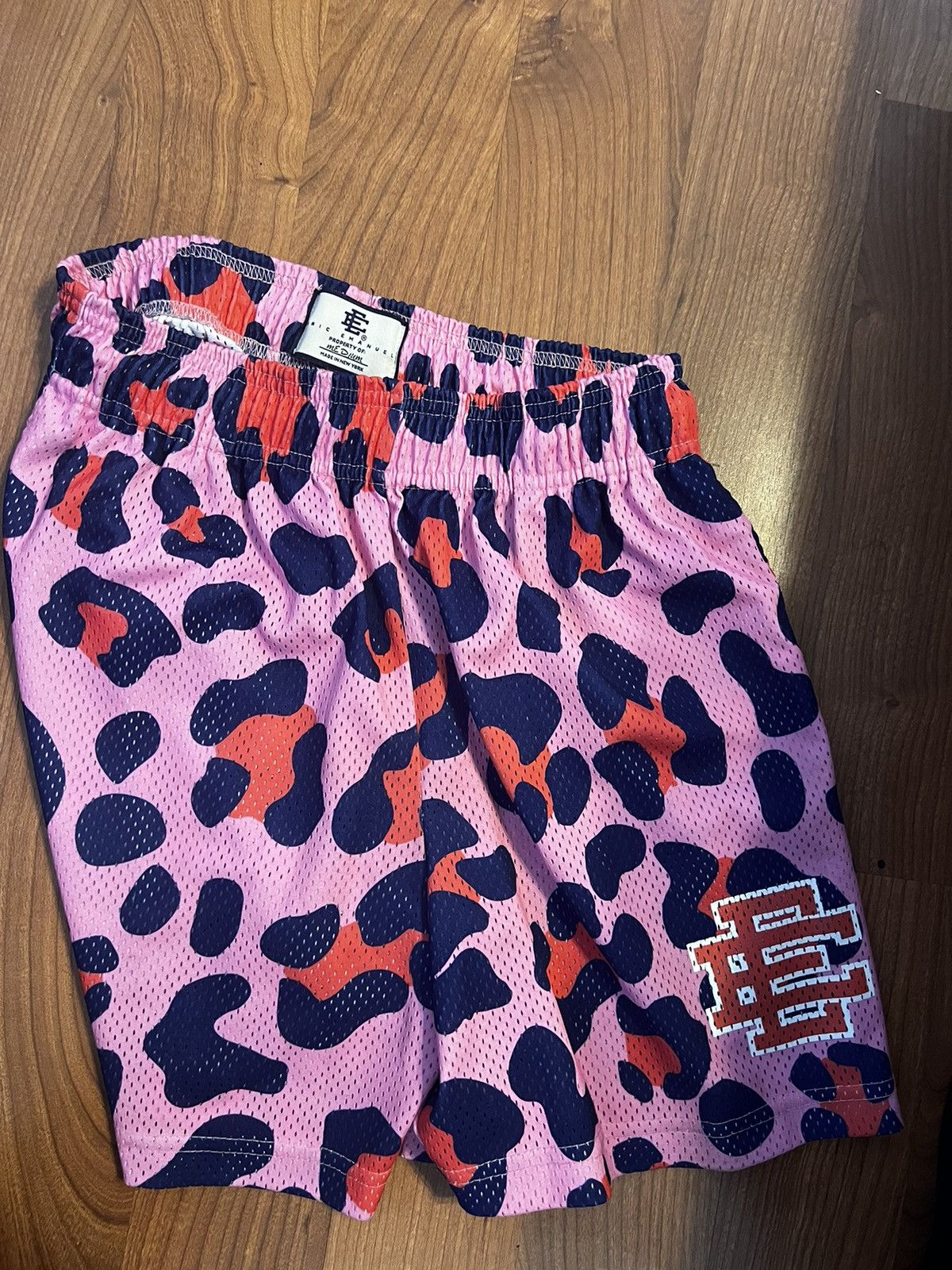 Eric Emanuel Eric Emanuel pink cheetah leopard shorts medium Size US 30 / EU 46 - 8 Thumbnail