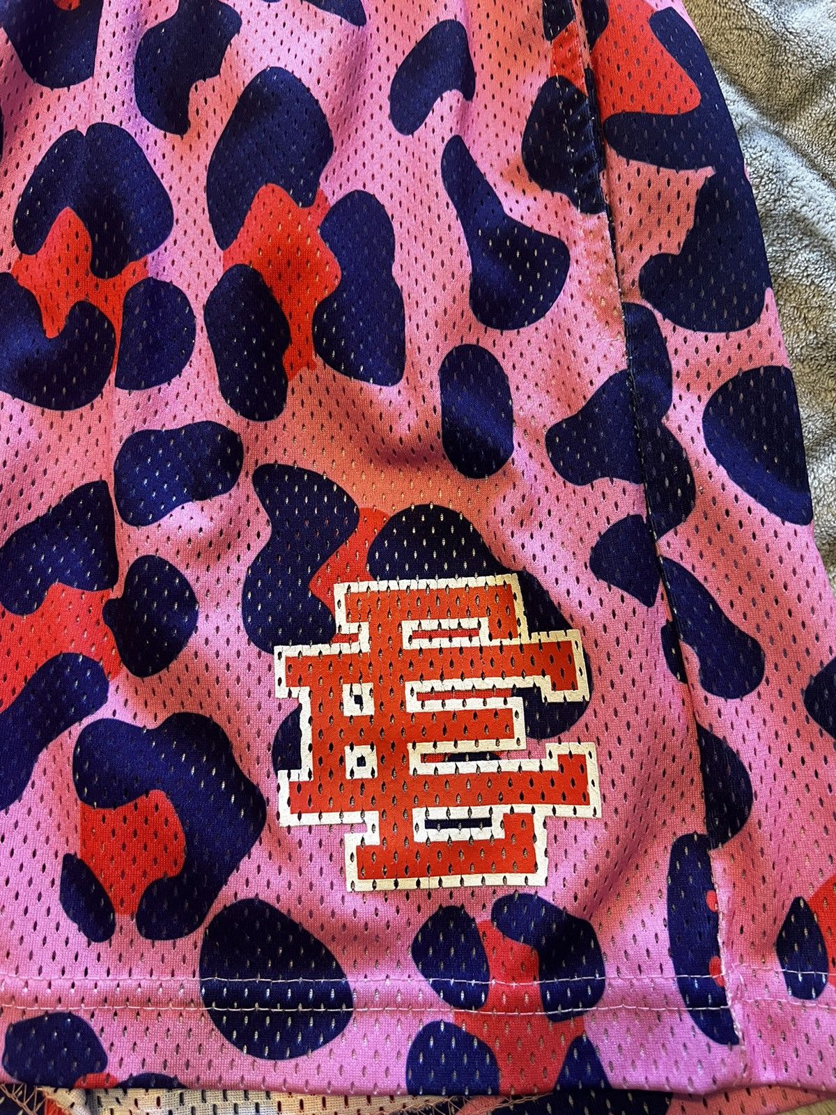 Eric Emanuel Eric Emanuel pink cheetah leopard shorts medium Size US 30 / EU 46 - 9 Thumbnail