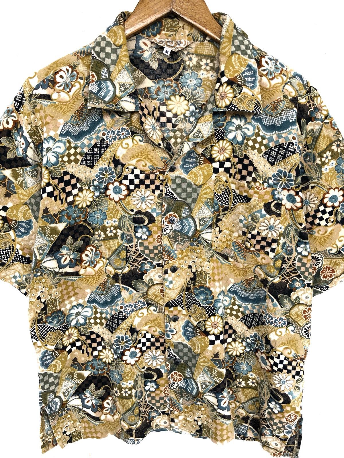 Japanese Brand Kurashikiya 🇯🇵 Script Camp Collar Hawaiian Shirt Size US M / EU 48-50 / 2 - 4 Thumbnail