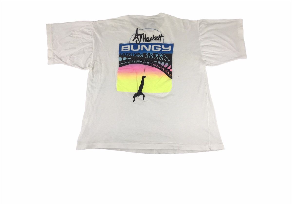 Designer × Vintage AjHacket Bungy The Professional Sport Tee Big Logo Size US M / EU 48-50 / 2 - 1 Thumbnail
