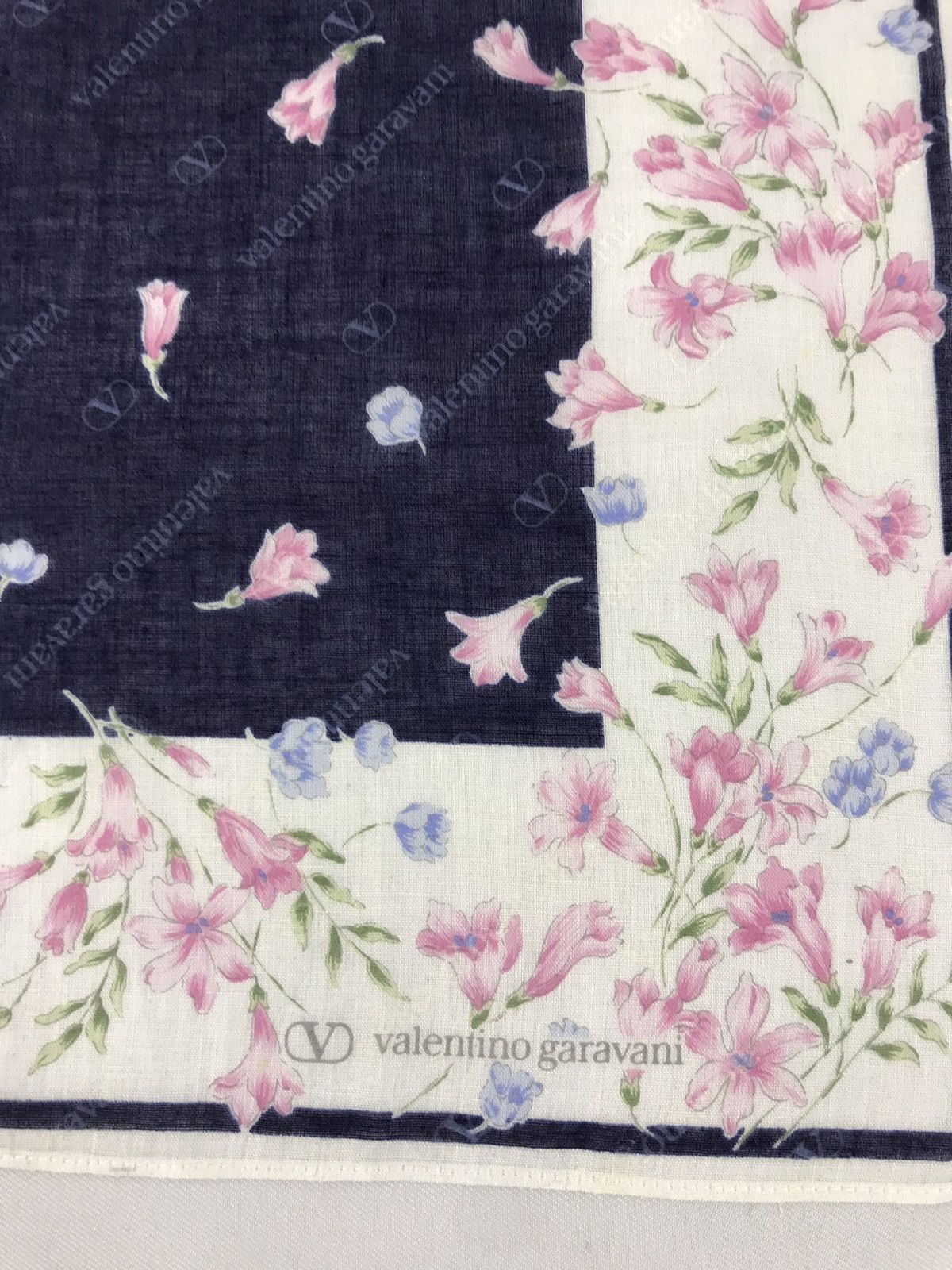 Other × Valentino × Vintage Vintage Valentino Garavani Floral Autumn All Over Design Size ONE SIZE - 3 Thumbnail