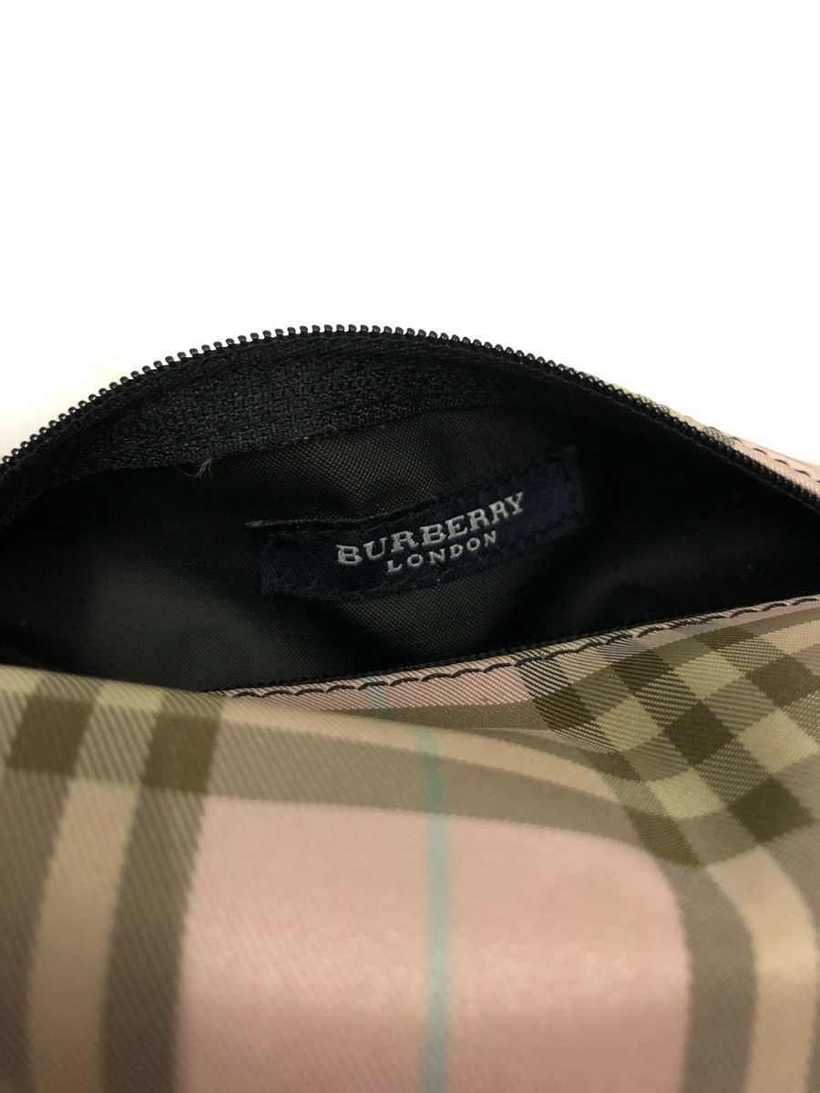 Burberry EXCLUSIVE‼️Burberry London Nova Check Mini Clutch Bag 2 Way Size ONE SIZE - 8 Thumbnail
