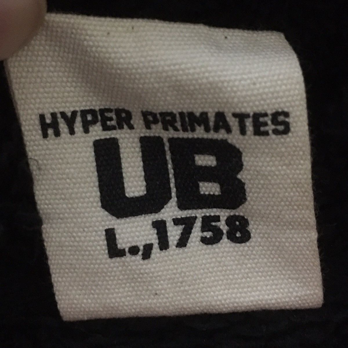 Japanese Brand Vintage UITTG BABY Hoodie Sweatshirt Full Print Biglogo Size US L / EU 52-54 / 3 - 7 Thumbnail