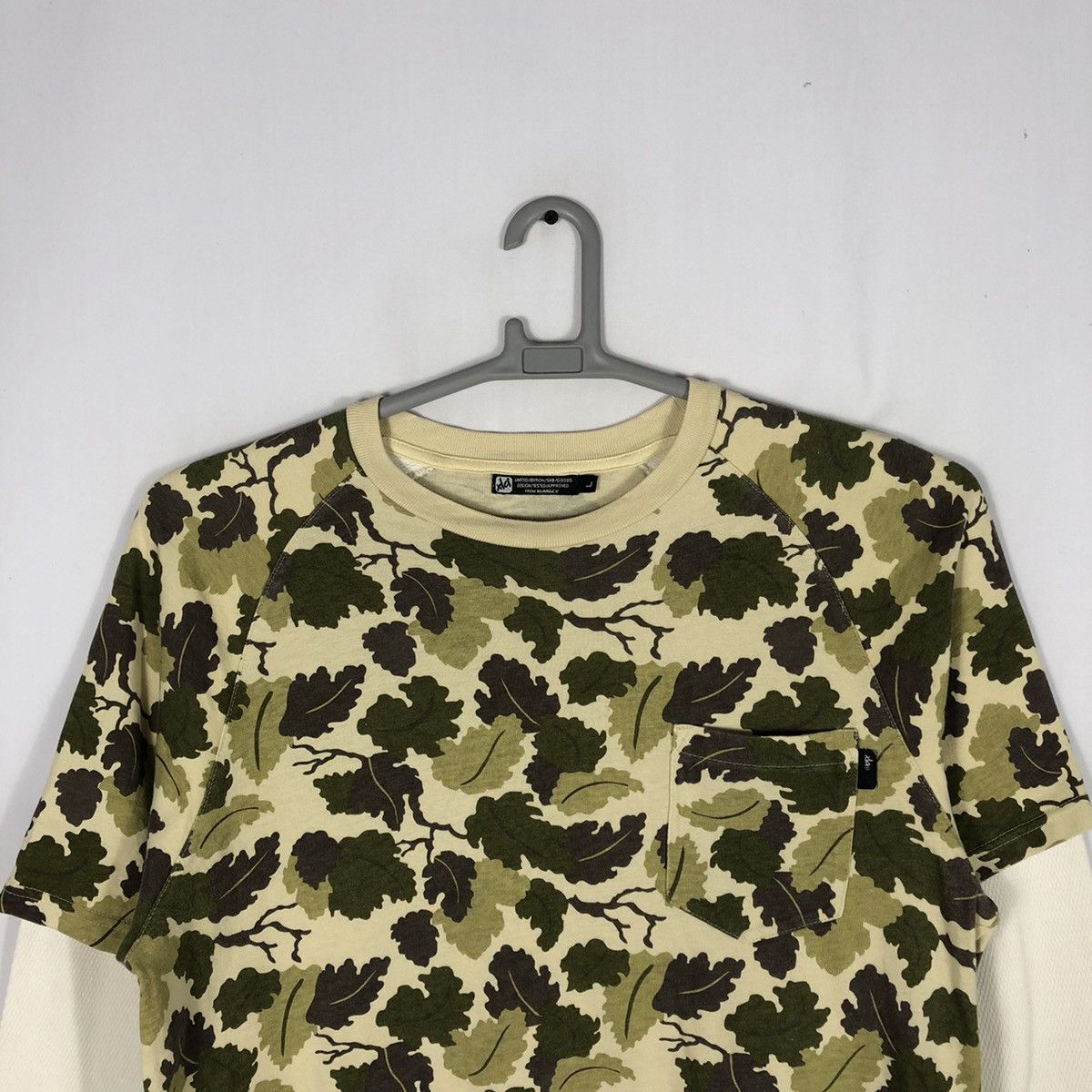 Vintage × Xlarge Vintage X Large Art Of Flora Single Pocket Skate Styles Tee Size US L / EU 52-54 / 3 - 2 Thumbnail