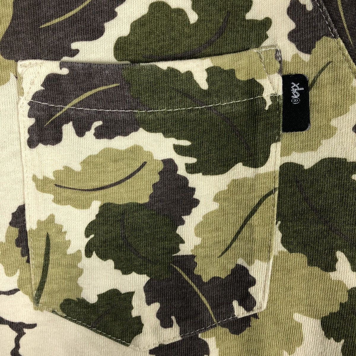 Vintage × Xlarge Vintage X Large Art Of Flora Single Pocket Skate Styles Tee Size US L / EU 52-54 / 3 - 9 Thumbnail