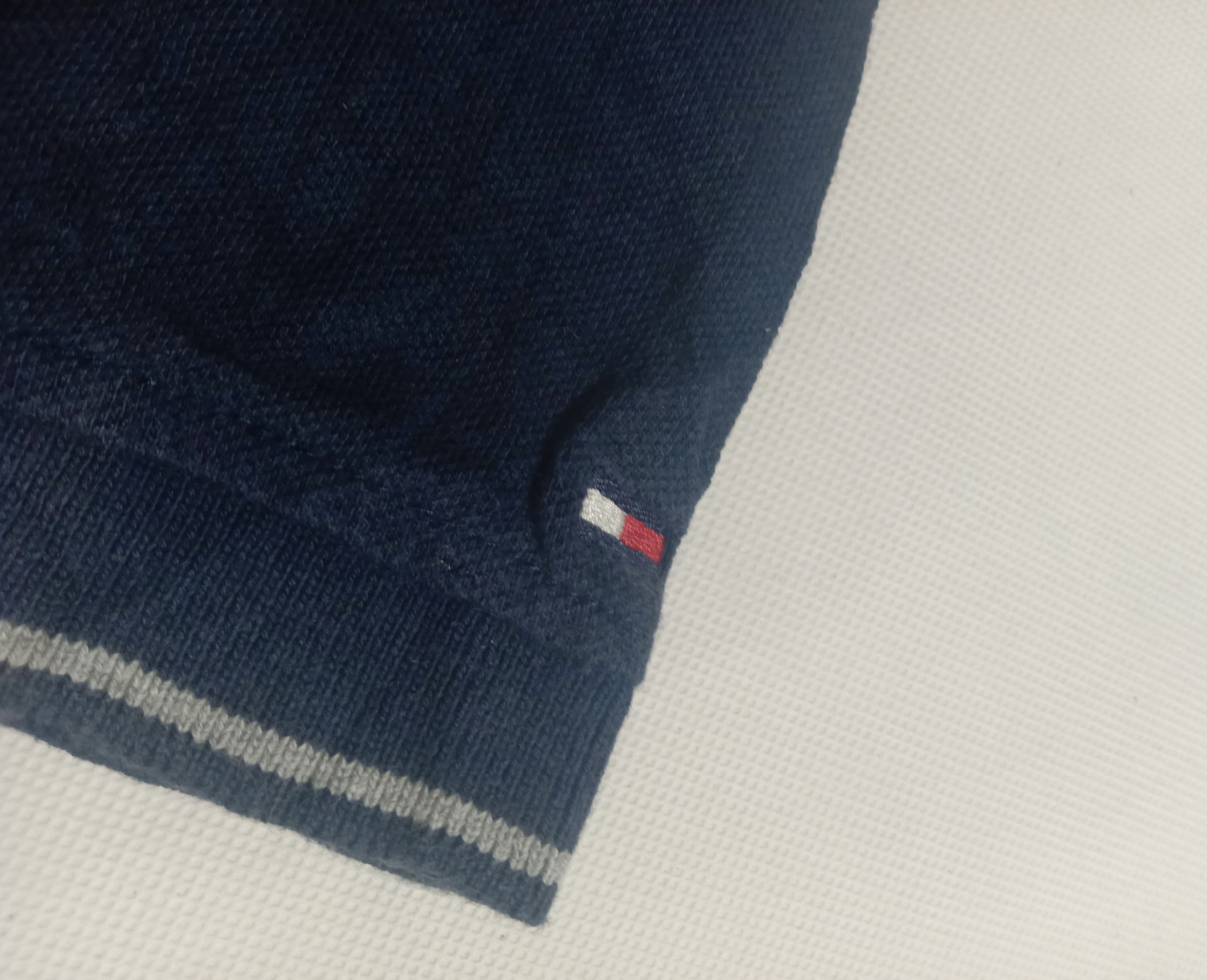 Tommy Hilfiger × Vintage Vintage Tommy Hilfiger Polo Shirt custom Slim Fit Since 1985 Size US S / EU 44-46 / 1 - 3 Thumbnail