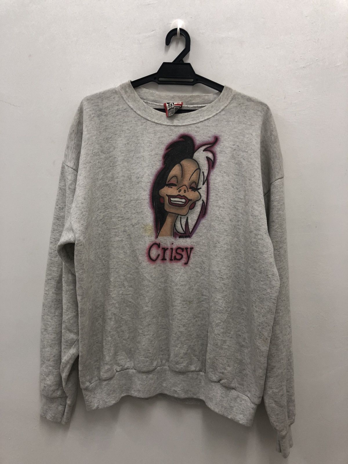 Disney Vintage Crisy Cruella de Vil 101 Dalmation Sweatshirt Size US XL / EU 56 / 4 - 1 Thumbnail