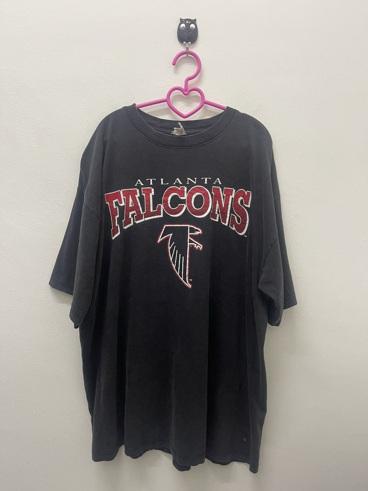 image of Atlanta Falcons Nfl Spell Out Big Logo Tee in Black, Men's (Size XL)