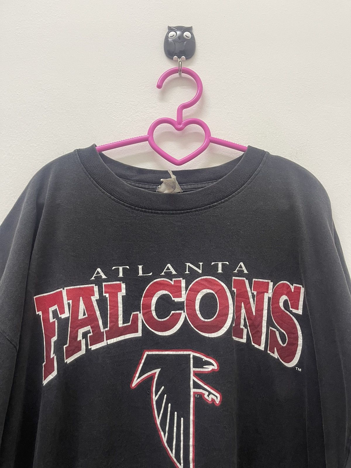 NFL Rare Vintage ATLANTA FALCONS NFL Spell Out Big Logo Tee Size US XL / EU 56 / 4 - 2 Thumbnail