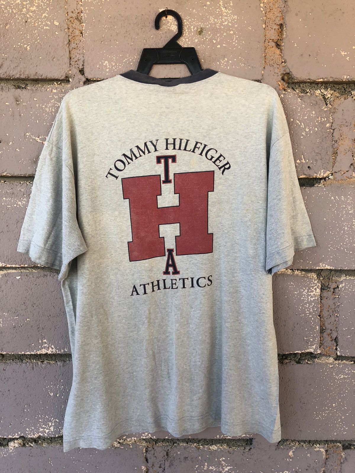 Tommy Hilfiger Rare 90s Vintage Tommy Hilfiger Single Pocket Shirt Size US M / EU 48-50 / 2 - 1 Thumbnail