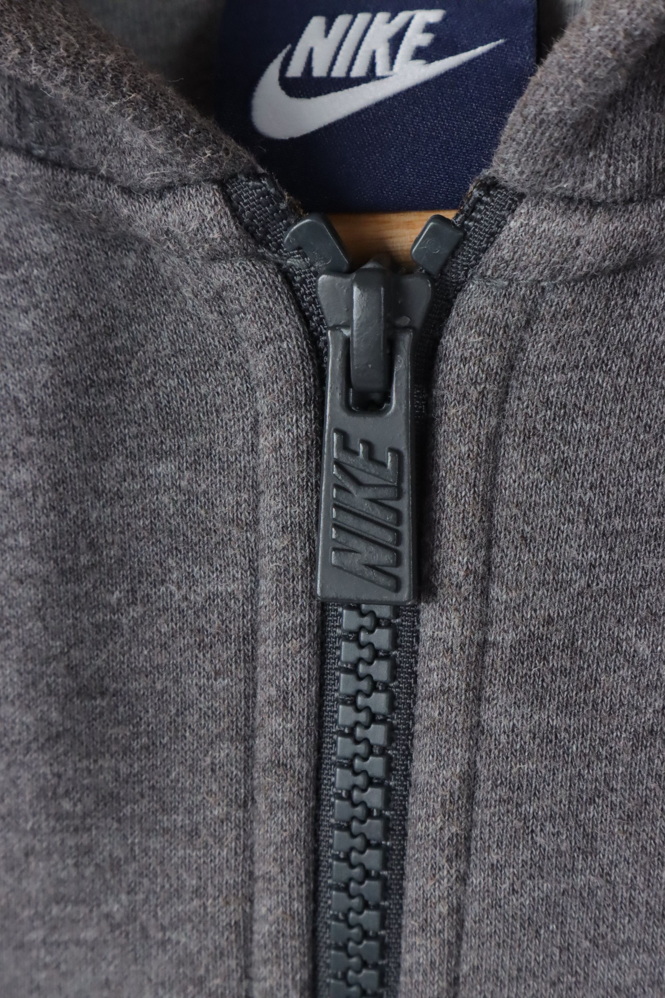 Nike × Vintage Y2K Nike Swoosh Zip Hoodie Size US S / EU 44-46 / 1 - 8 Thumbnail