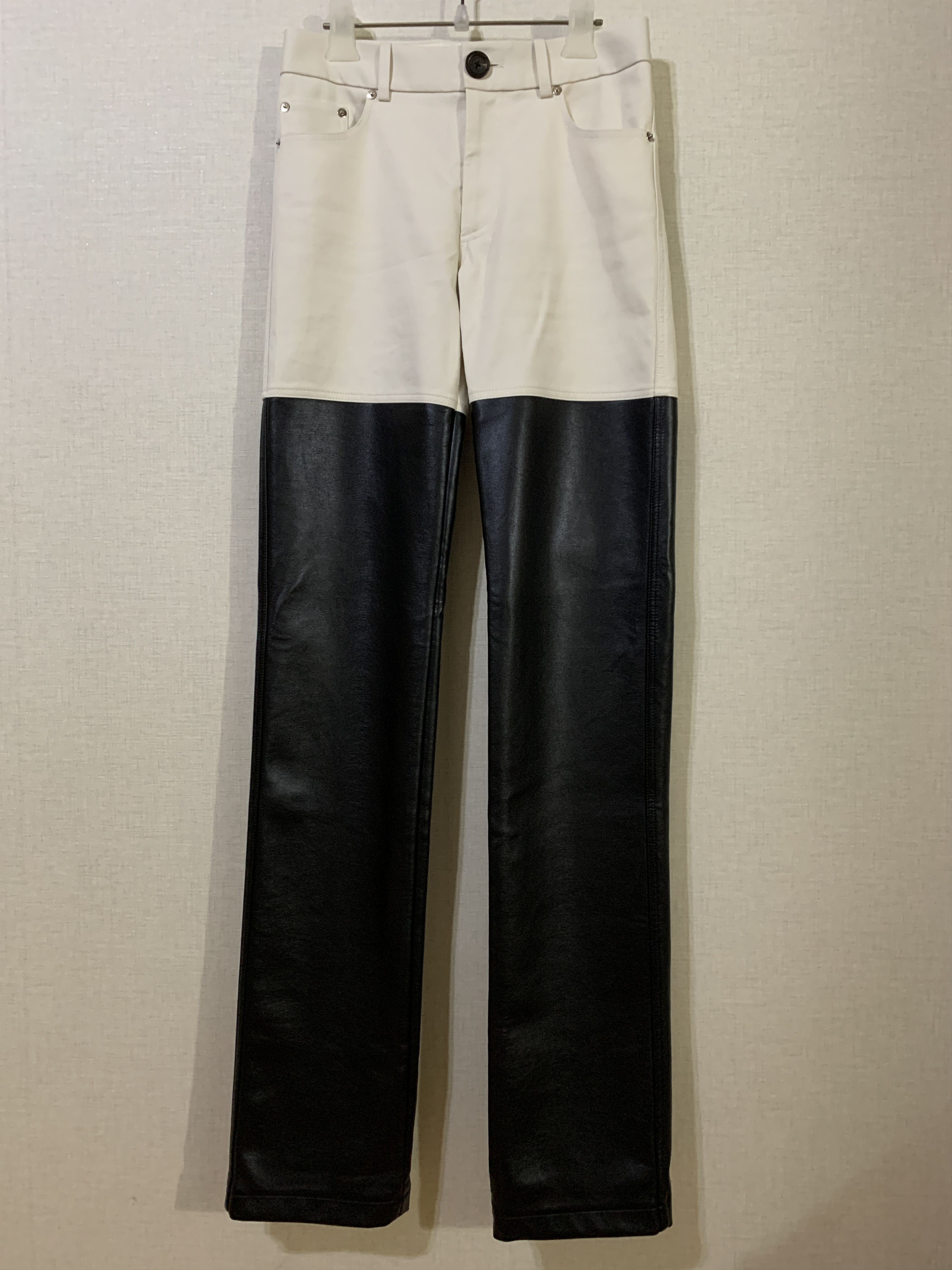 パンツ PETER DO COMBO DENIM Peter Do Combo Denim Jean in Light Blue & Medium Blue | FWRD