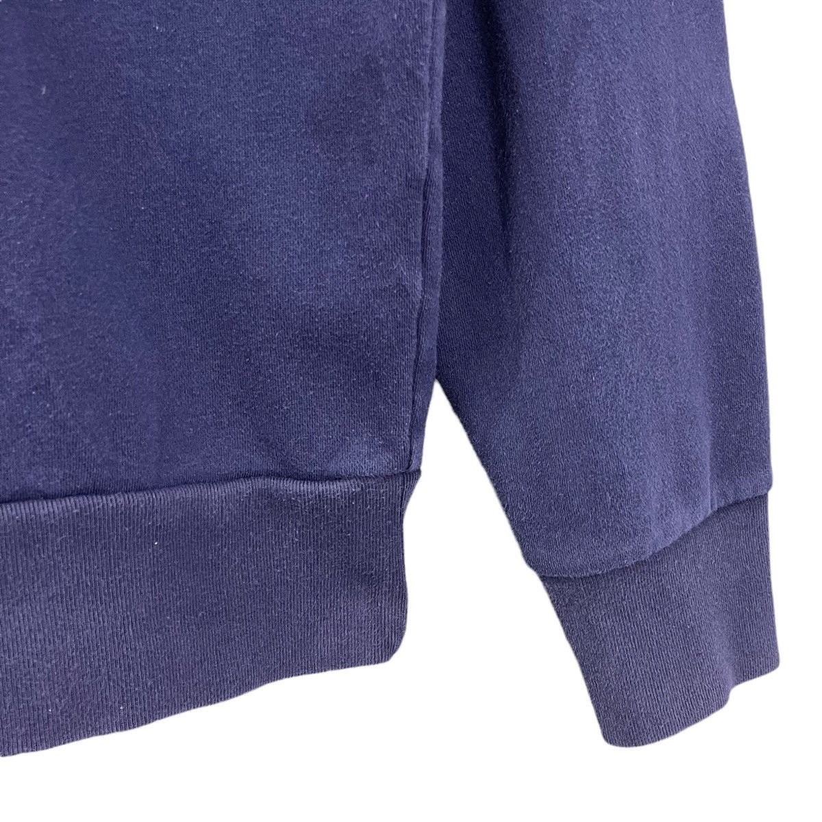 Gap Vintage Gap Big Logo Crewneck Sweatshirt Size L Size US L / EU 52-54 / 3 - 6 Thumbnail
