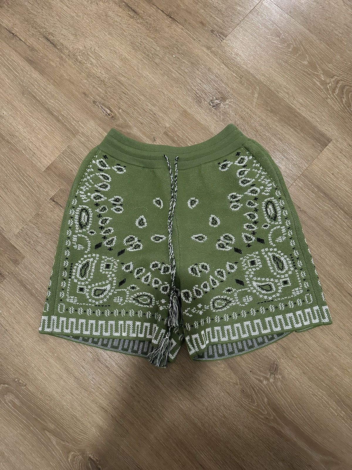 Alanui Alanui Green Bandana Shorts Size US 34 / EU 50 - 1 Thumbnail