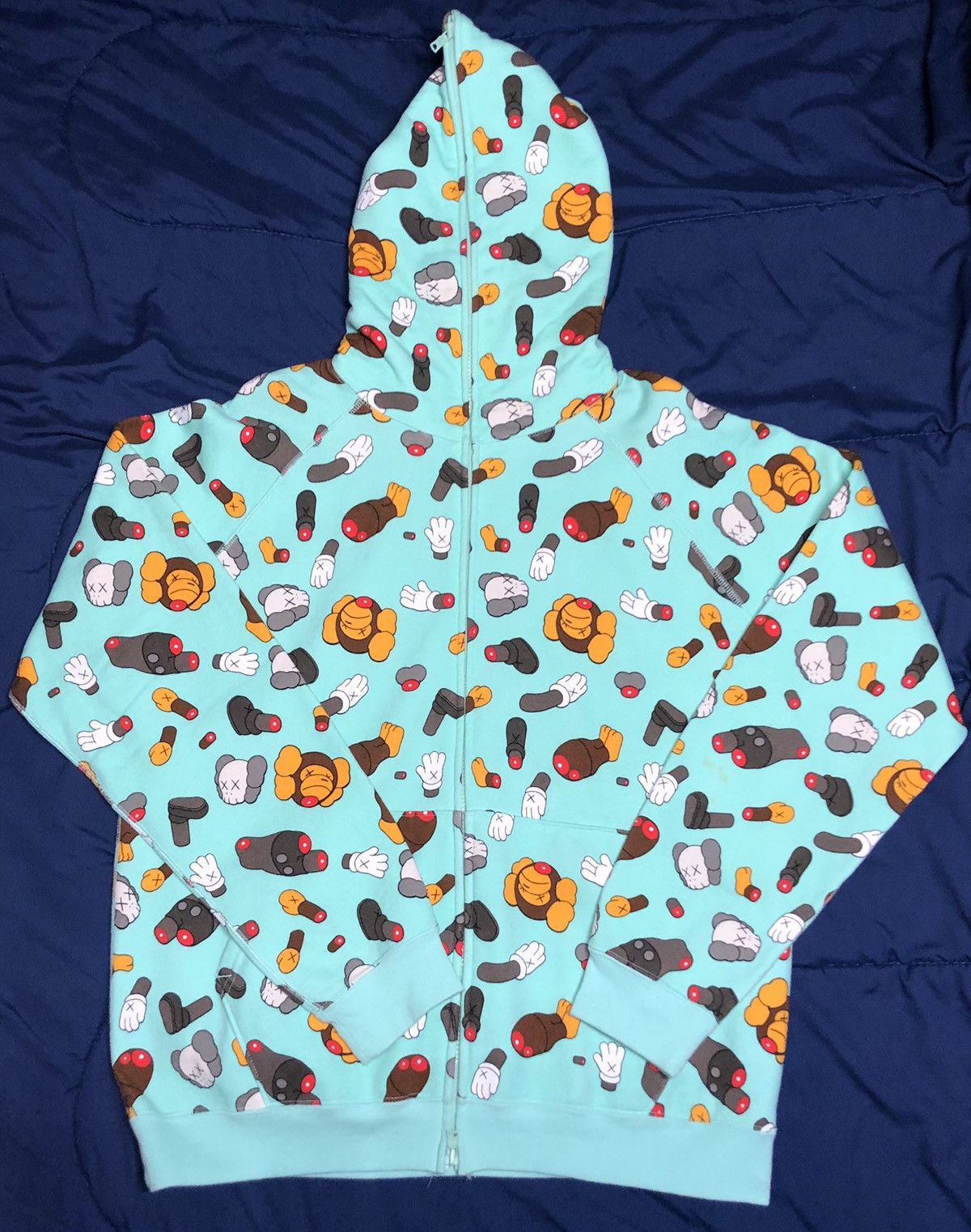 Bape × Kaws 2005 Bape x Kaws Dissected Slaughter Full Zip Size US M / EU 48-50 / 2 - 2 Thumbnail