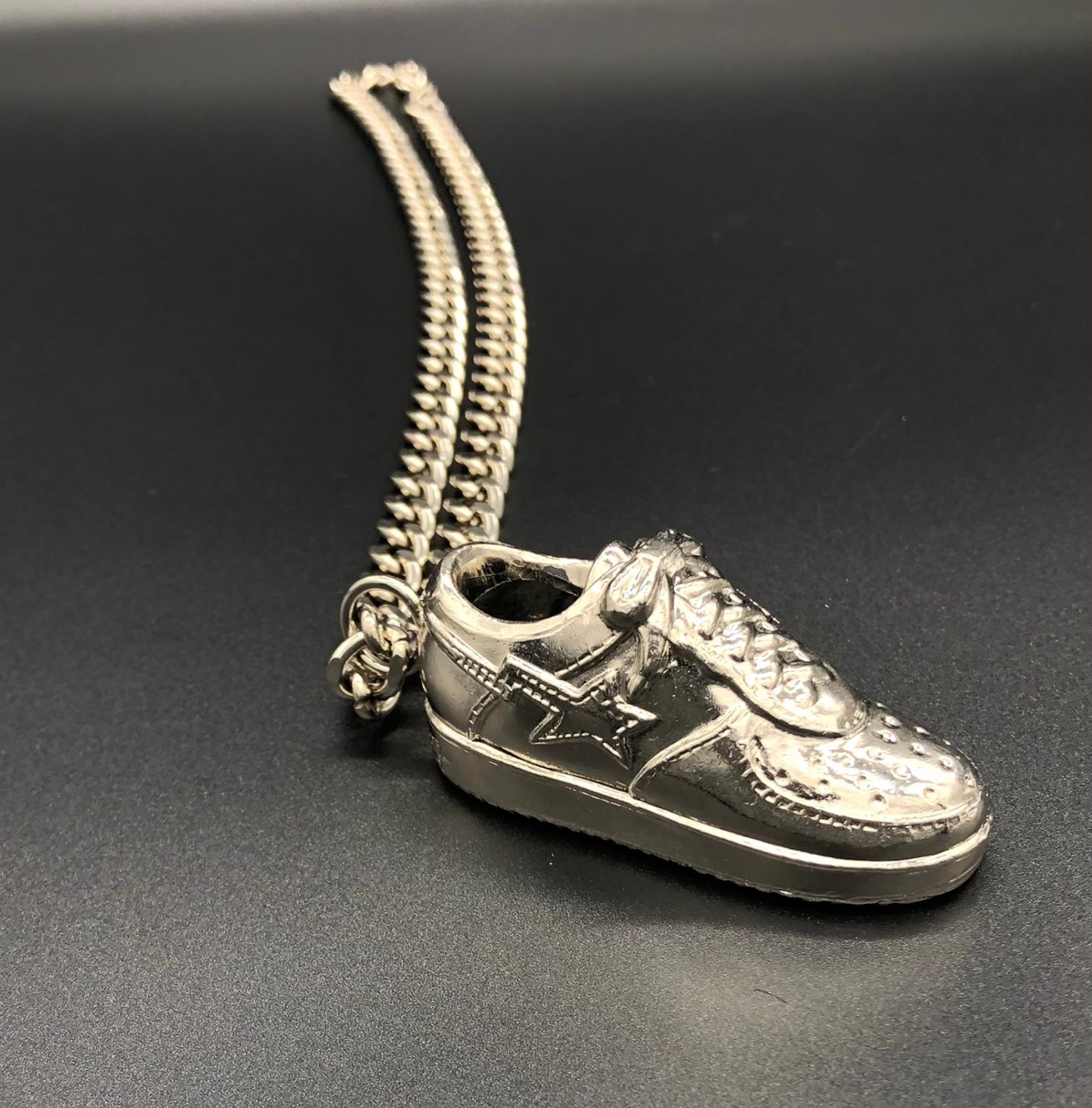 image of Og Bapesta Necklace Vintage in Silver, Men's