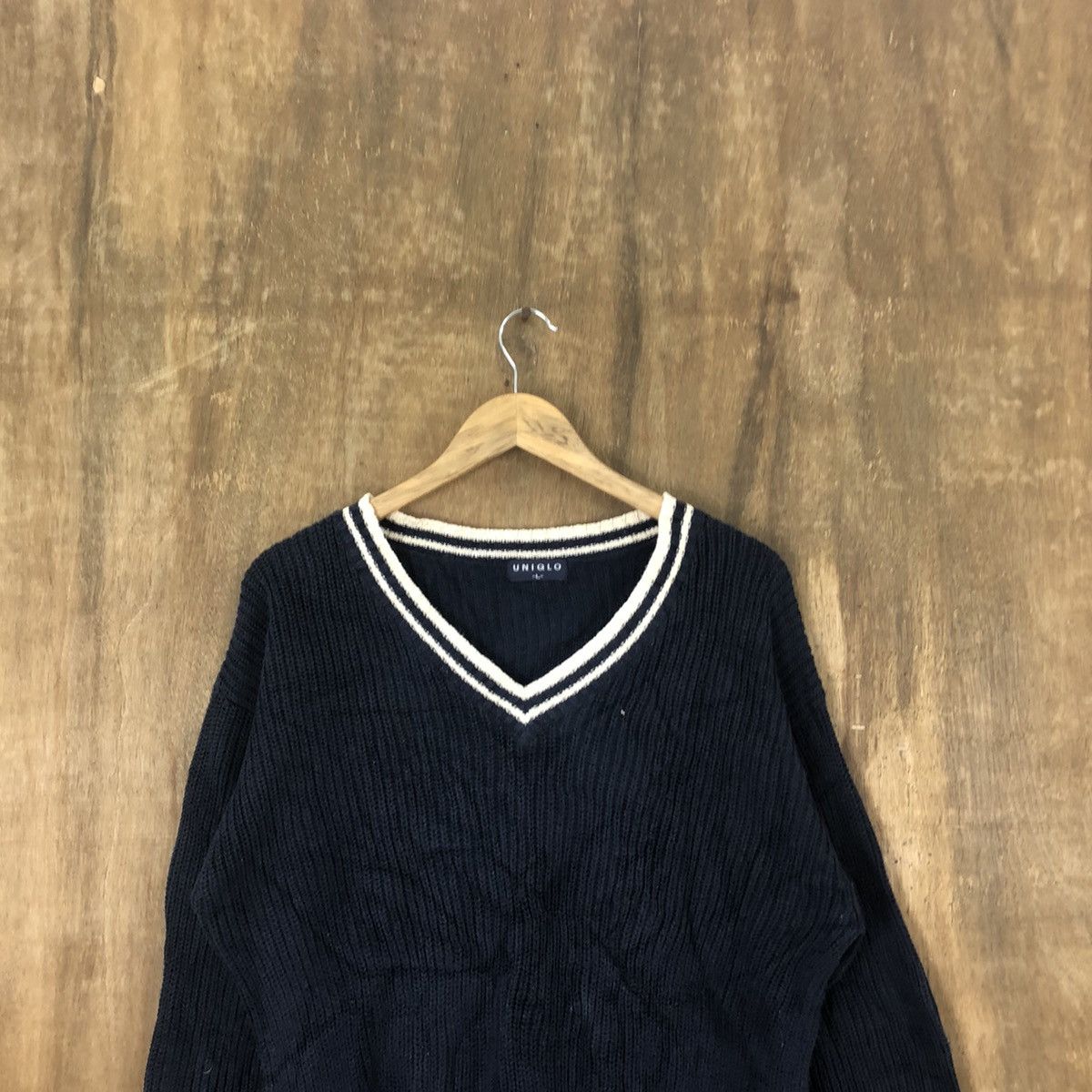 Aran Isles Knitwear Uniqlo Dark Blue Cardigan Knitwear vintage #6227 Size US L / EU 52-54 / 3 - 2 Thumbnail