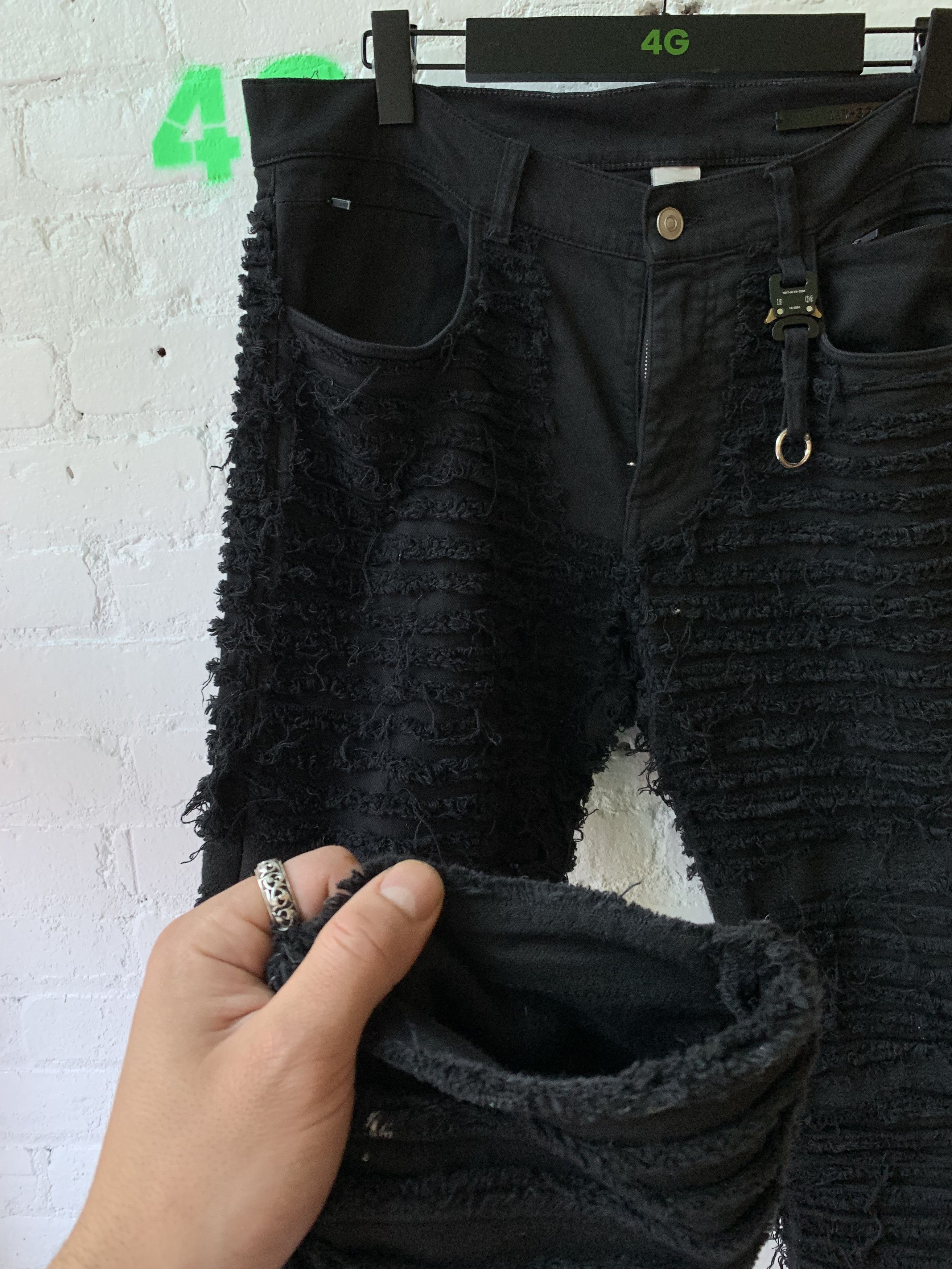 1017 ALYX 9SM × Blackmeans 1017 Alyx 9SM x Blackmeans 6pkt Black Shredded Jeans Size US 32 / EU 48 - 8 Thumbnail