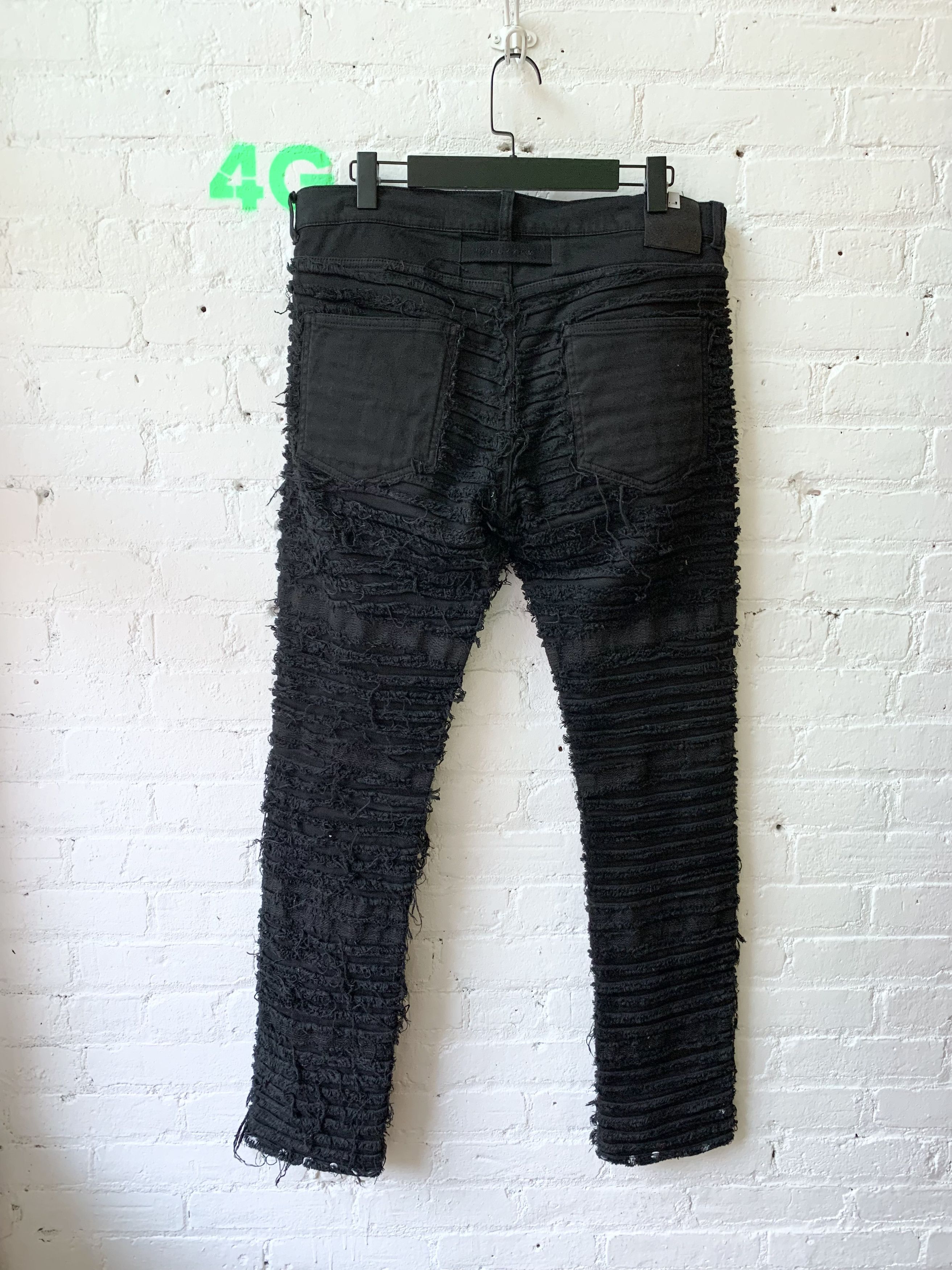 1017 ALYX 9SM × Blackmeans 1017 Alyx 9SM x Blackmeans 6pkt Black Shredded Jeans Size US 32 / EU 48 - 9 Thumbnail