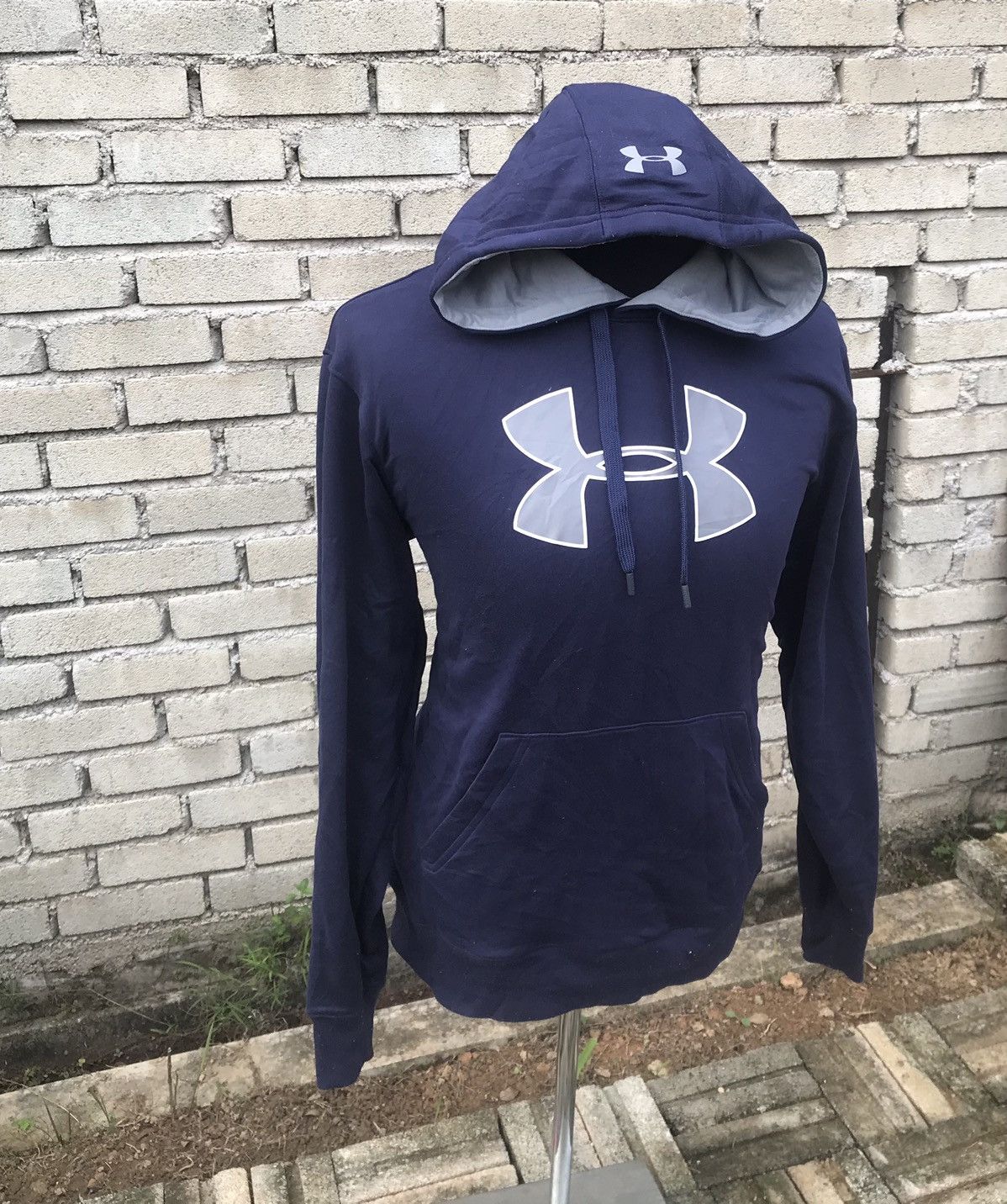 Under Armour 💥SALE💥Under Amour Hoodie big logo XL mens size Size US XL / EU 56 / 4 - 1 Thumbnail