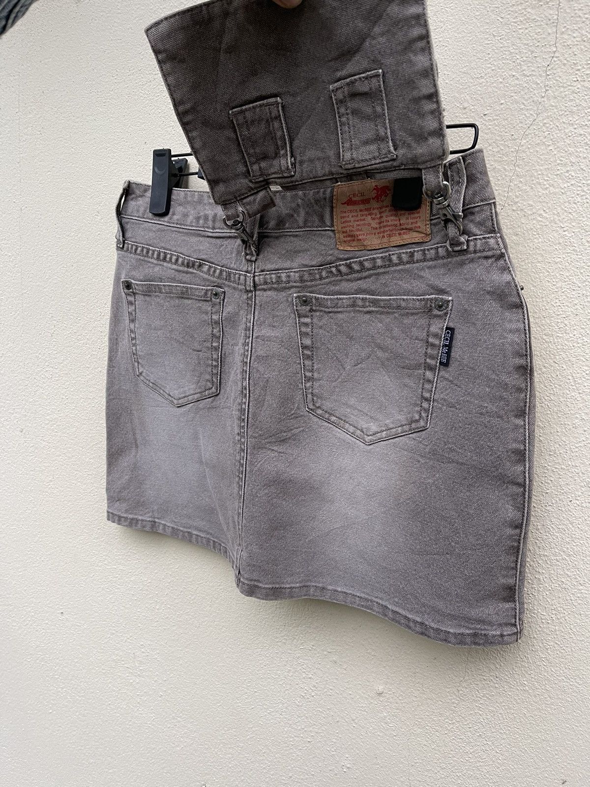 Japanese Brand Steals🔥Cecil McBee Utilities Street Mini Skirt Size 27" / US 4 / IT 40 - 5 Thumbnail